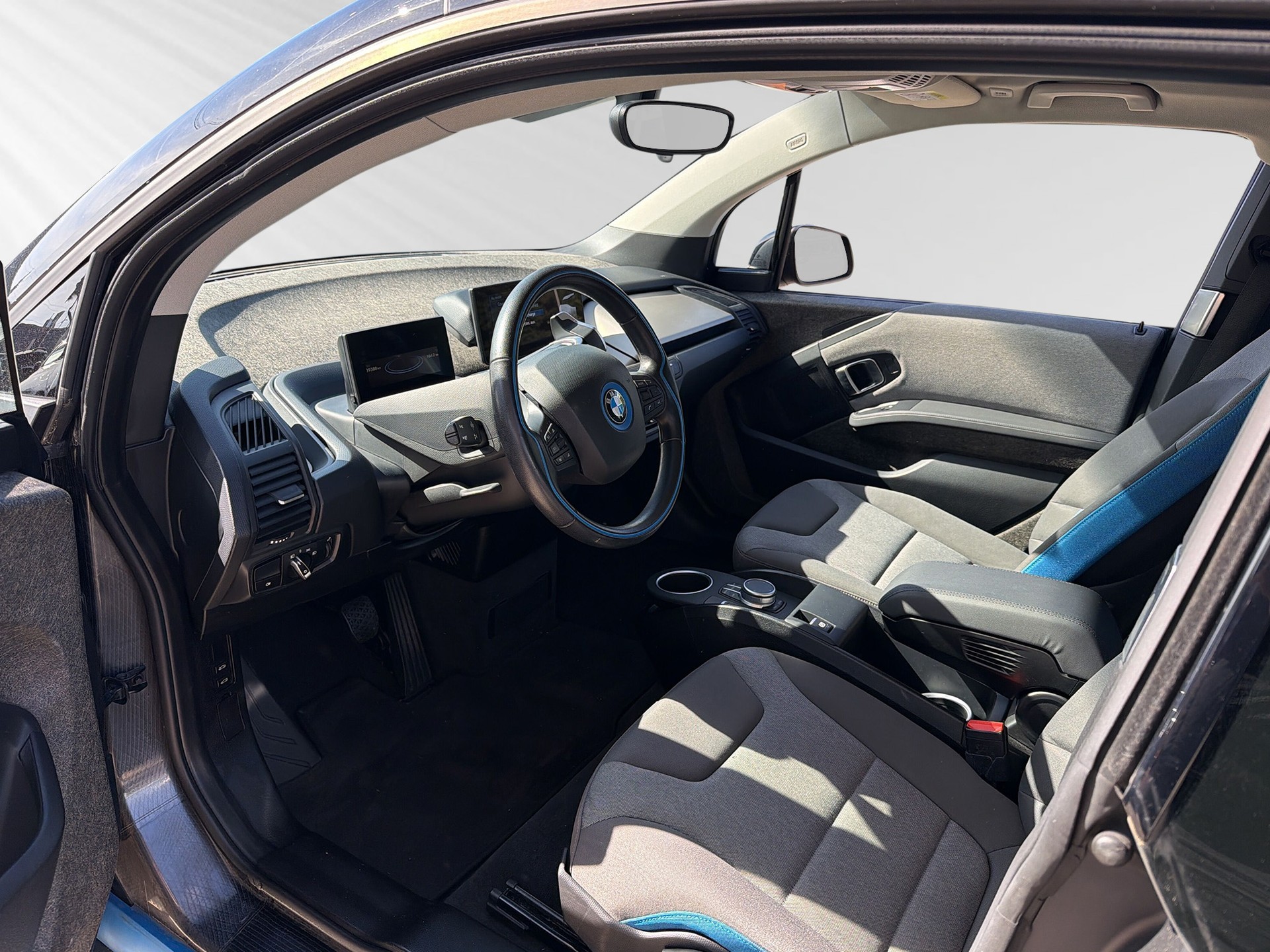 BMW i3 (120Ah)-showroom-element-3