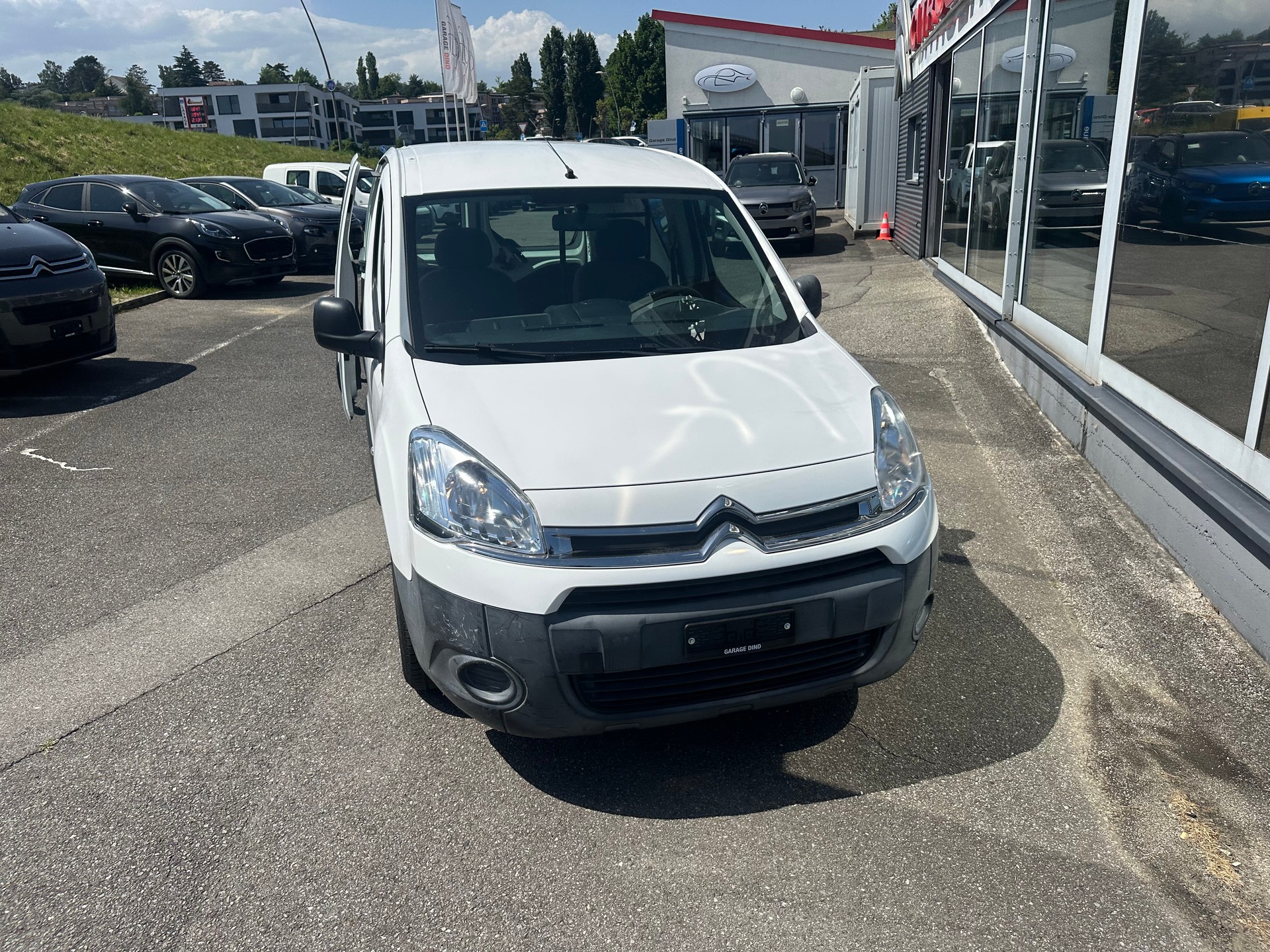 CITROEN Berlingo 1.6VTi 600-image-1