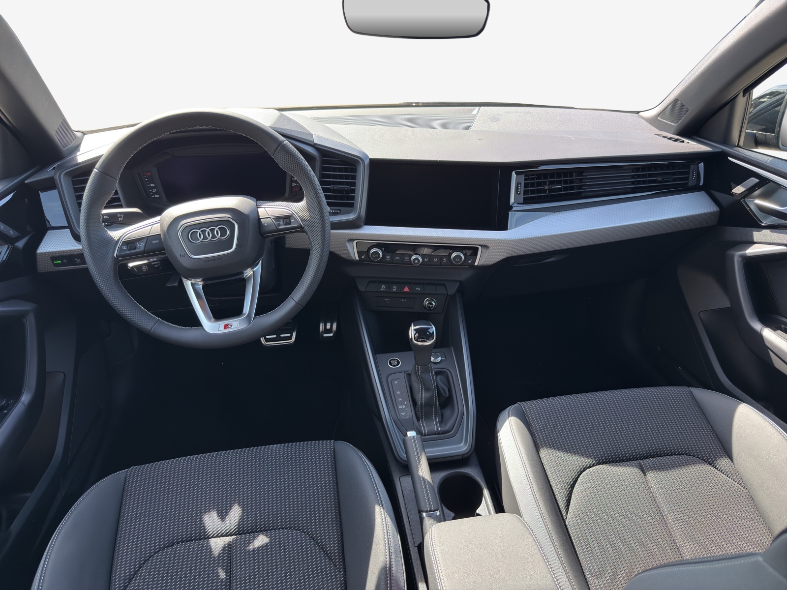 AUDI A1 Sportback 30 TFSI Attraction S-tronic-image-8