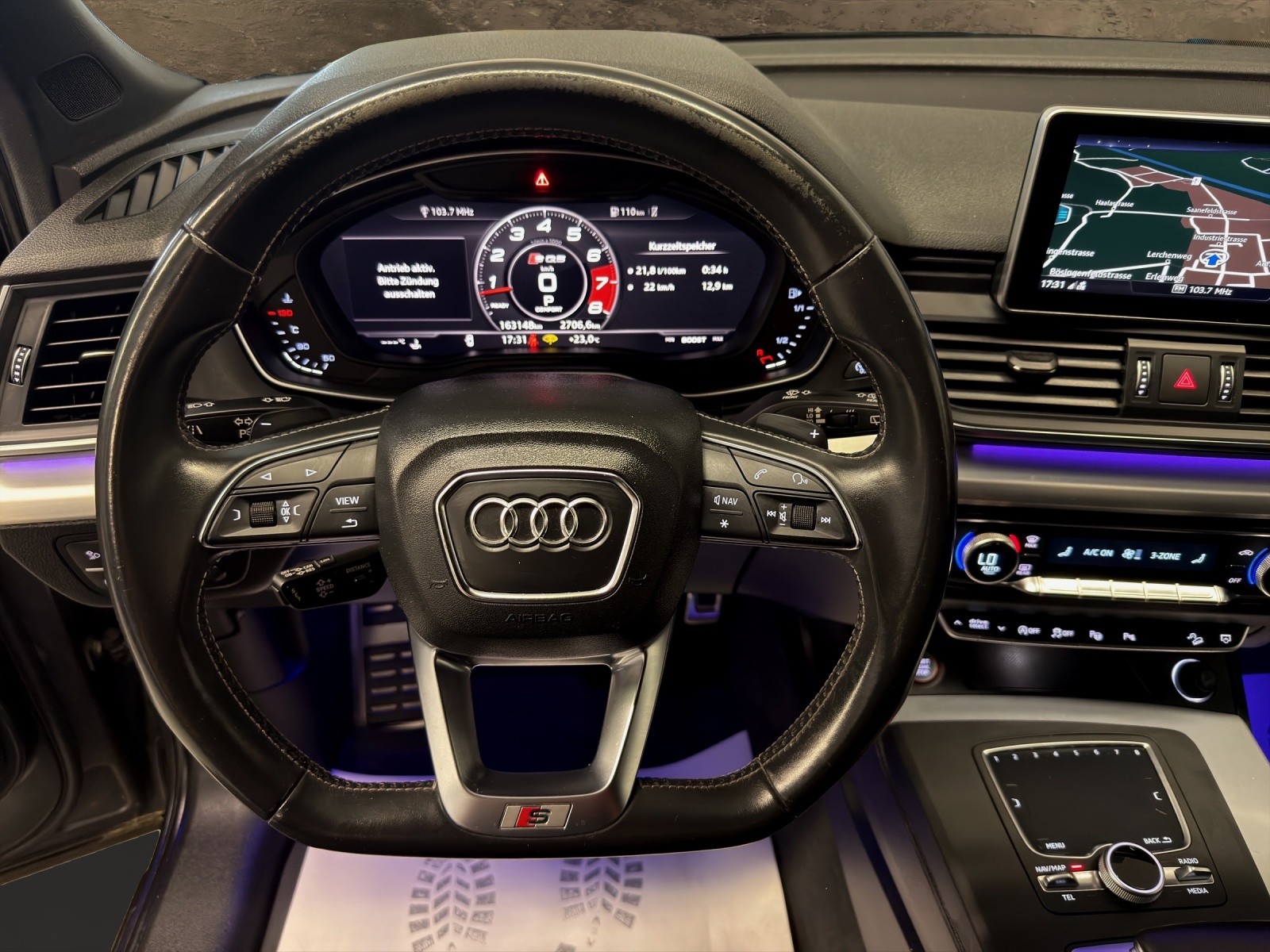 AUDI SQ5 3.0 TFSI quattro S-tronic-image-9
