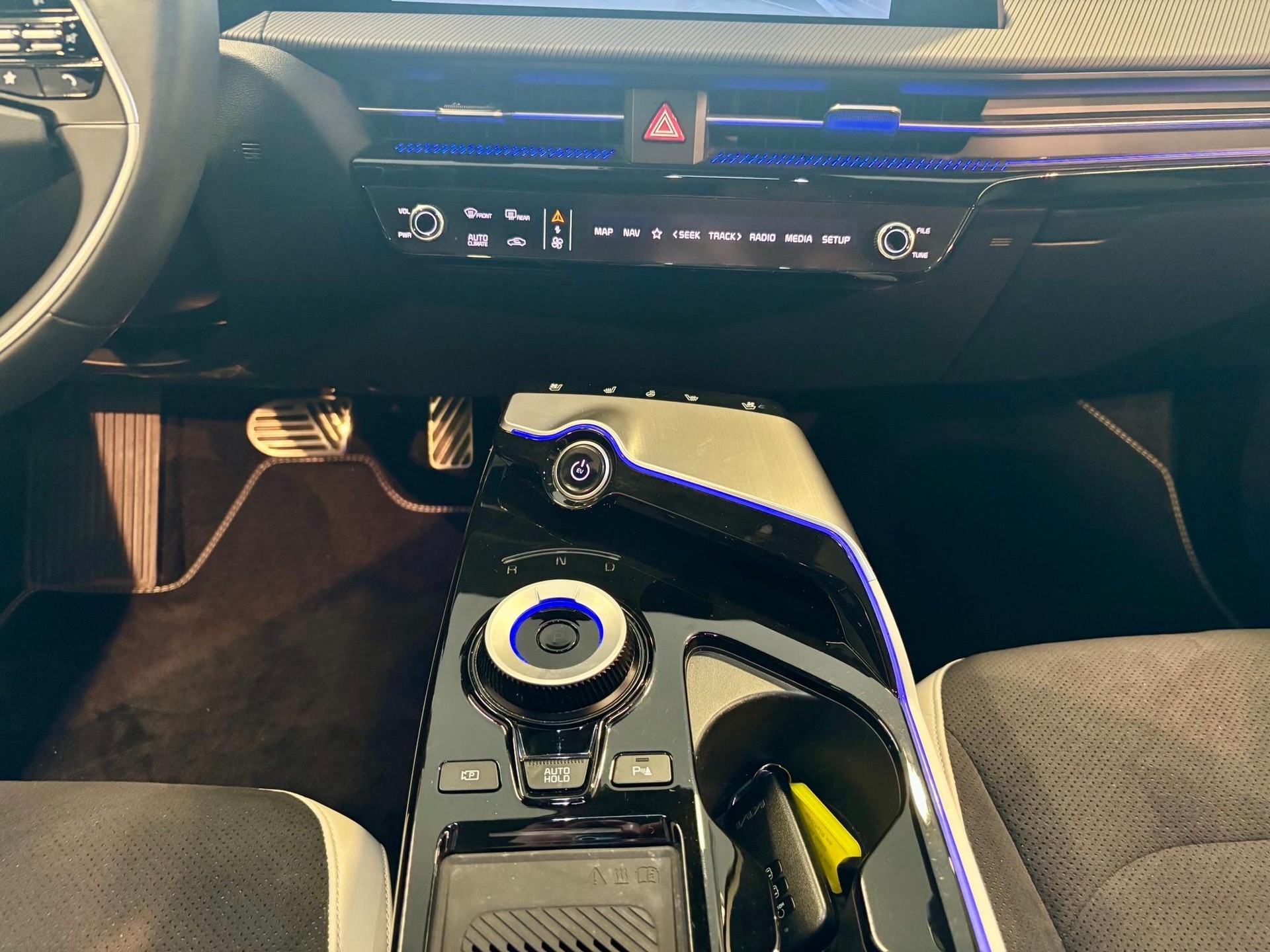 KIA EV6 77 kWh GT-Line 4x4-image-11