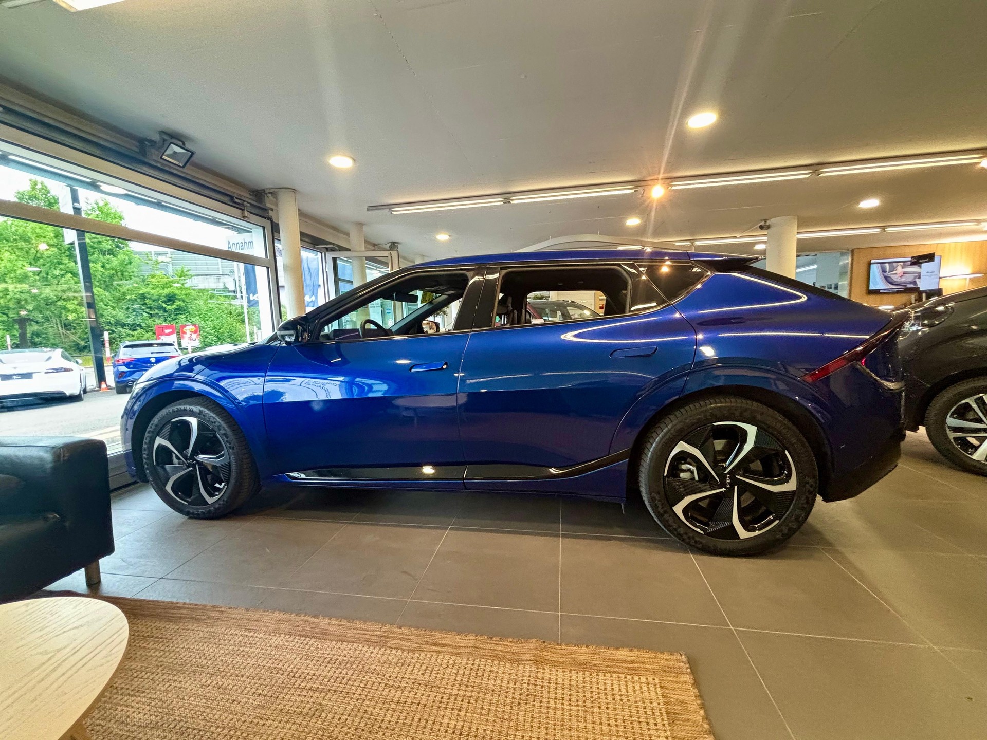 KIA EV6 77 kWh GT-Line 4x4-showroom-element-2