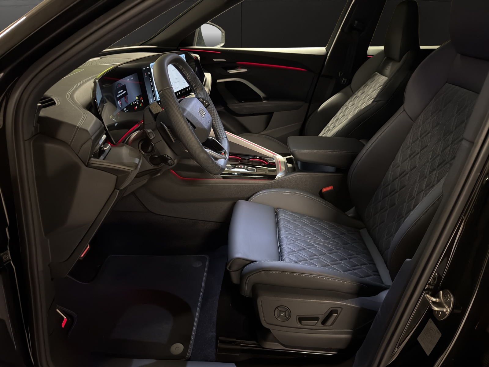 AUDI SQ5 TFSI quattro S-tronic-image-7