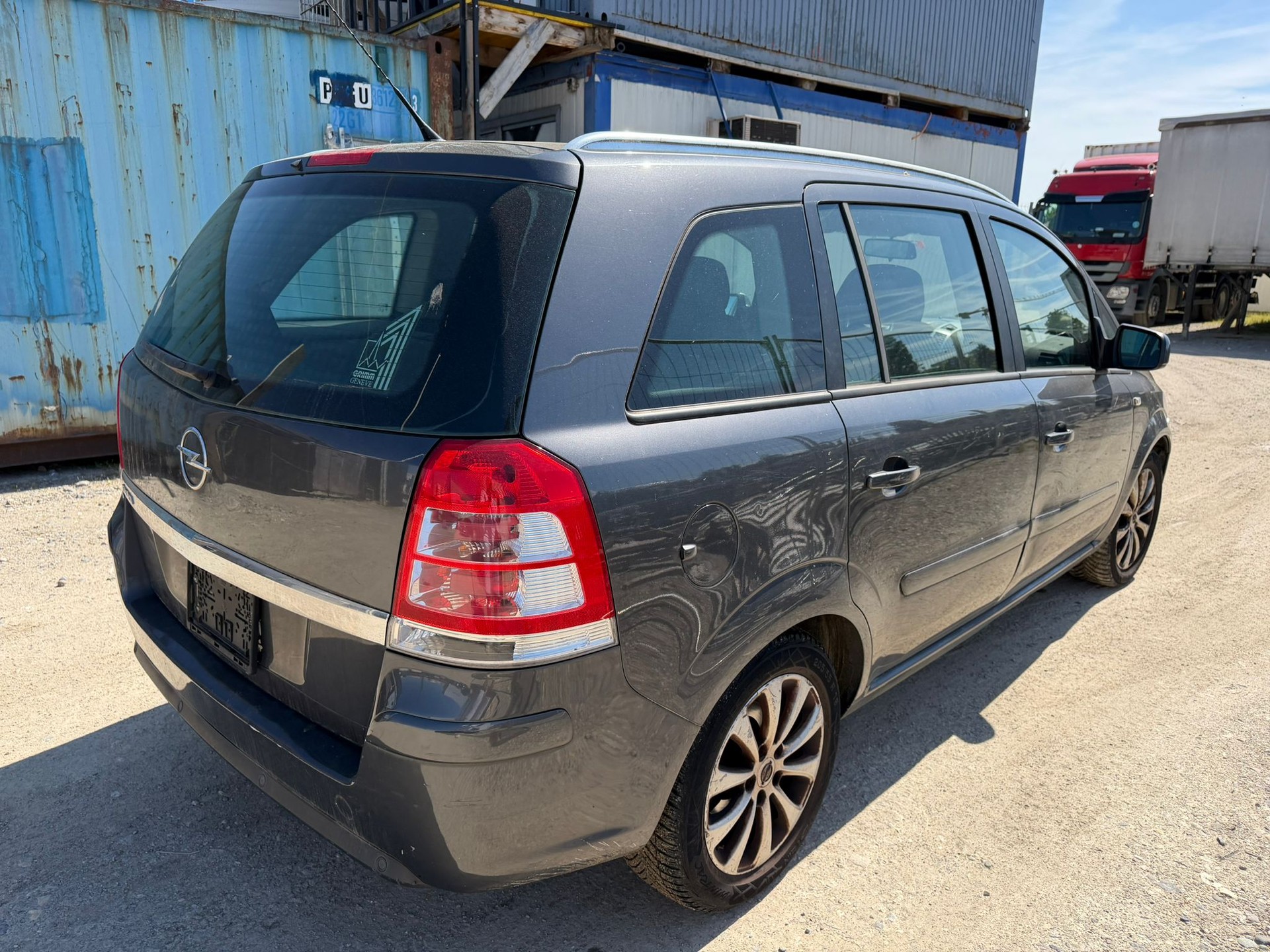 OPEL Zafira 1.8i 16V Edition-image-8