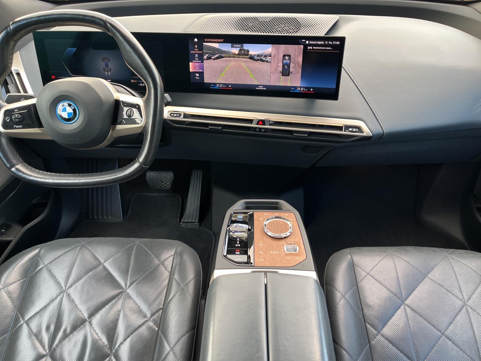 BMW iX xDrive50 (CH)🔋-image-11