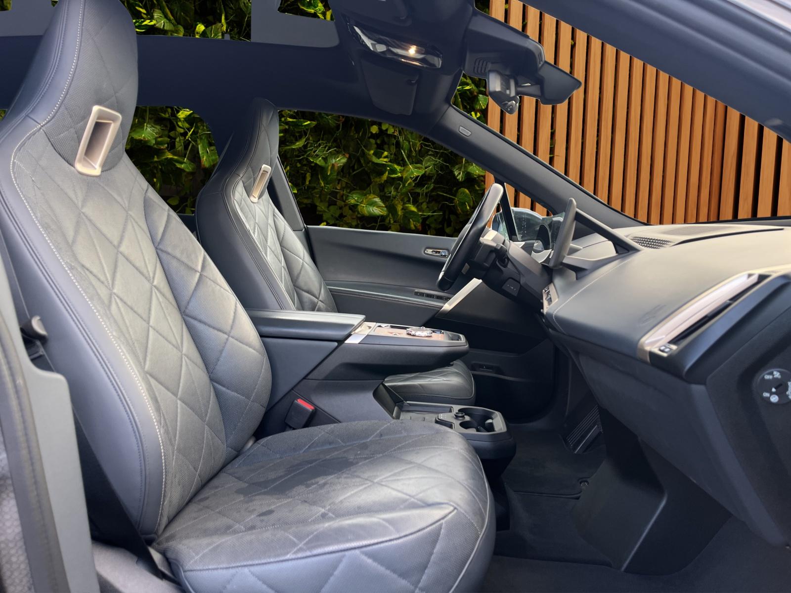 BMW iX xDrive50 (CH)-image-10