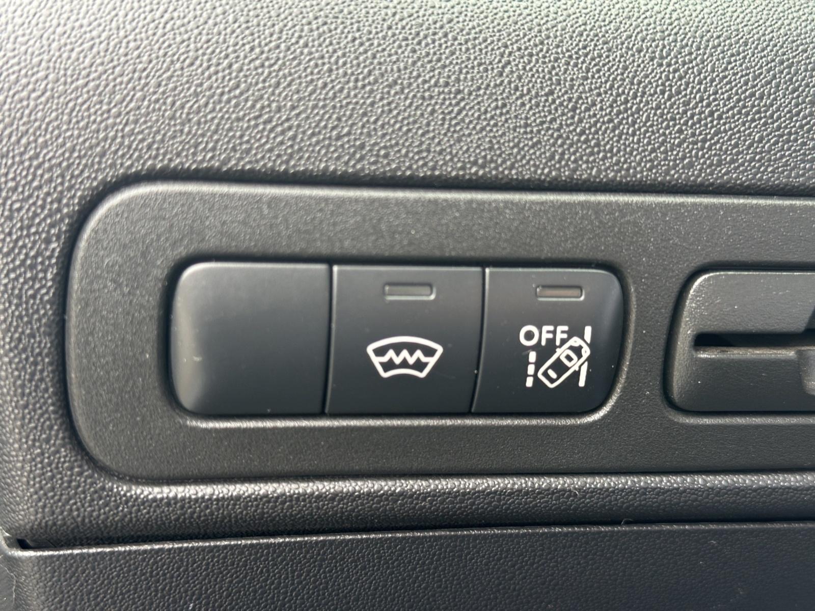 CITROEN C3 Aircross 1.2 PureTech 110 Shine-image-19