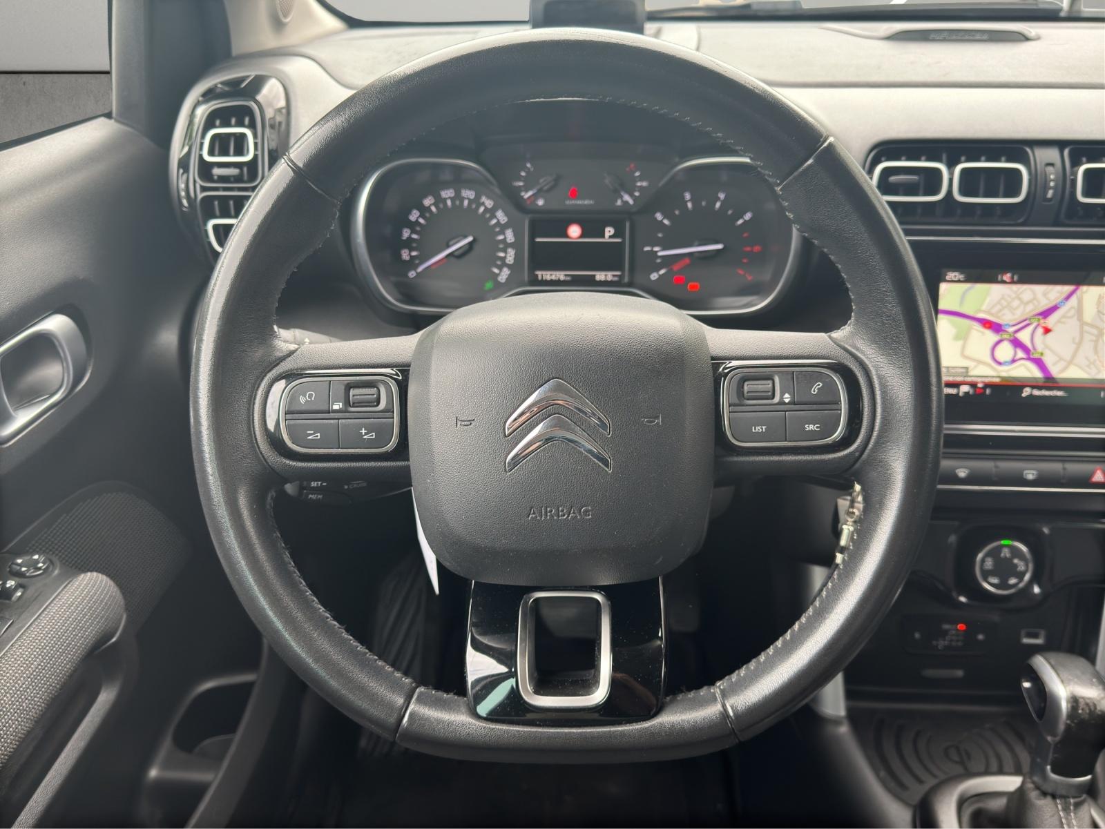 CITROEN C3 Aircross 1.2 PureTech 110 Shine-image-10