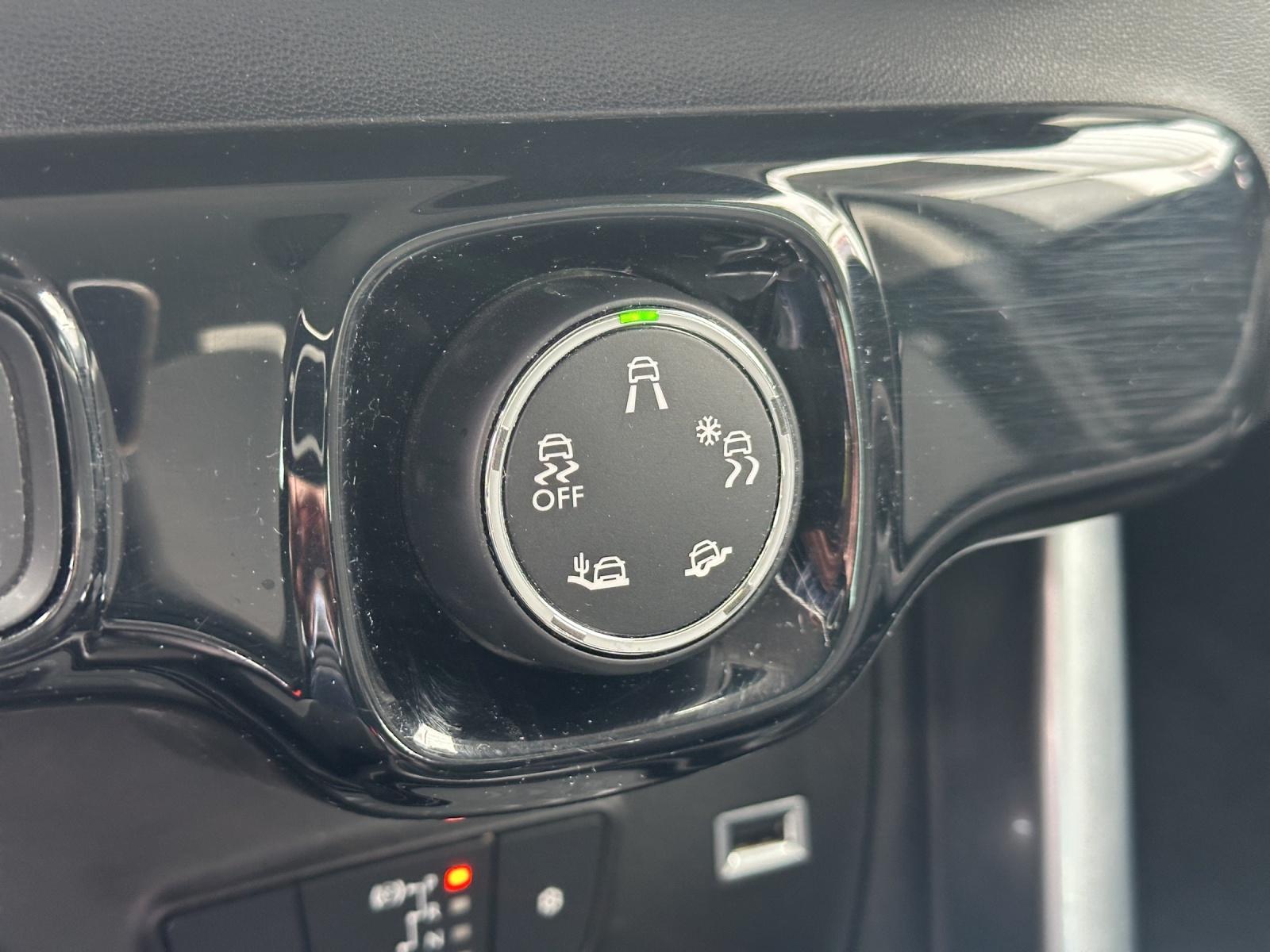 CITROEN C3 Aircross 1.2 PureTech 110 Shine-image-16