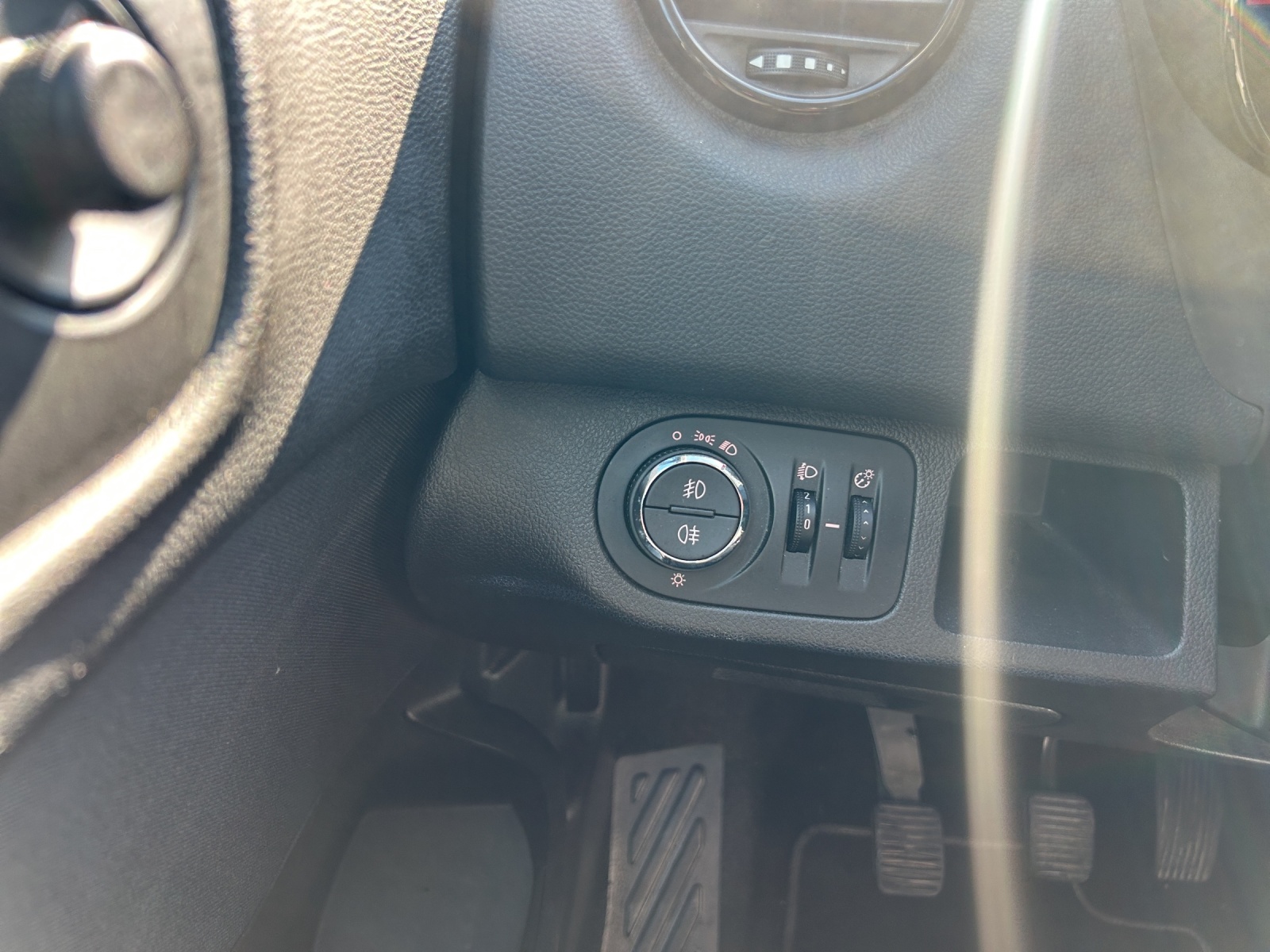 OPEL Meriva 1.4 Turbo-image-18