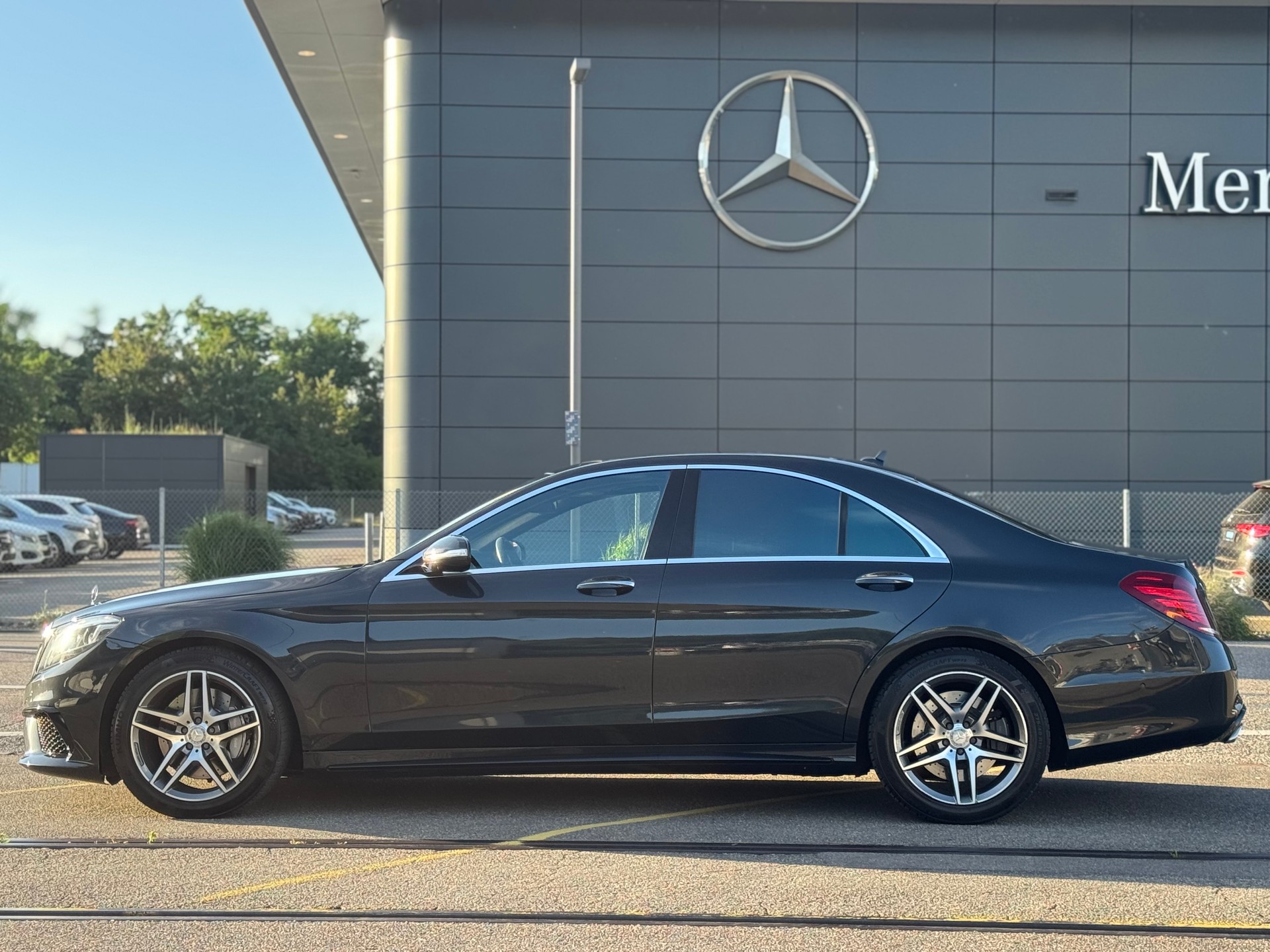 MERCEDES-BENZ S 500 V8 4matic-image-2
