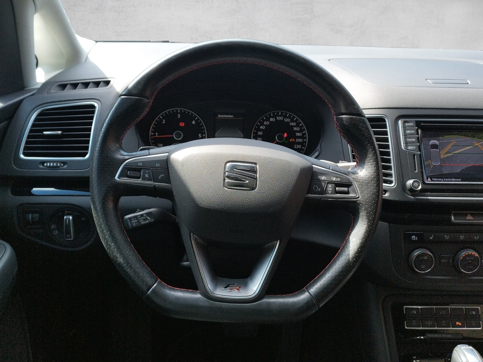 SEAT Alhambra 2.0 TDI 4Drive Style-image-10