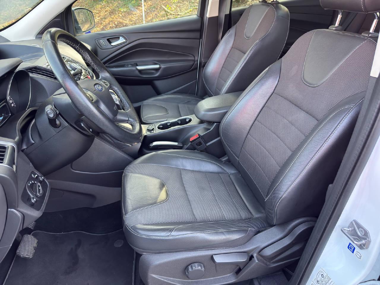 FORD Kuga 2.0 TDCi 150 Carving FPS-image-4