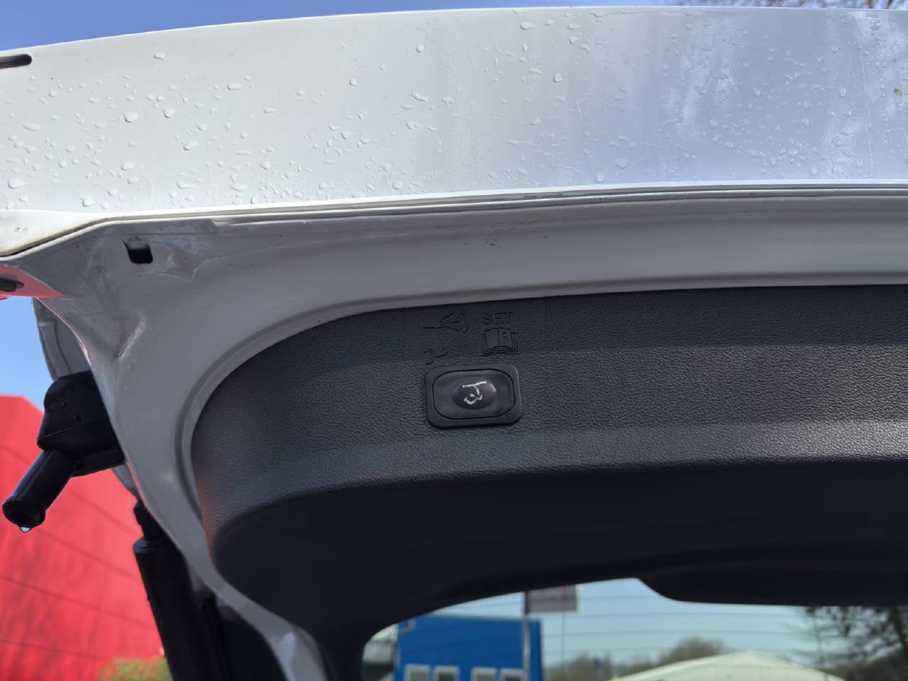 FORD Kuga 2.0 TDCi 150 Carving FPS-image-12