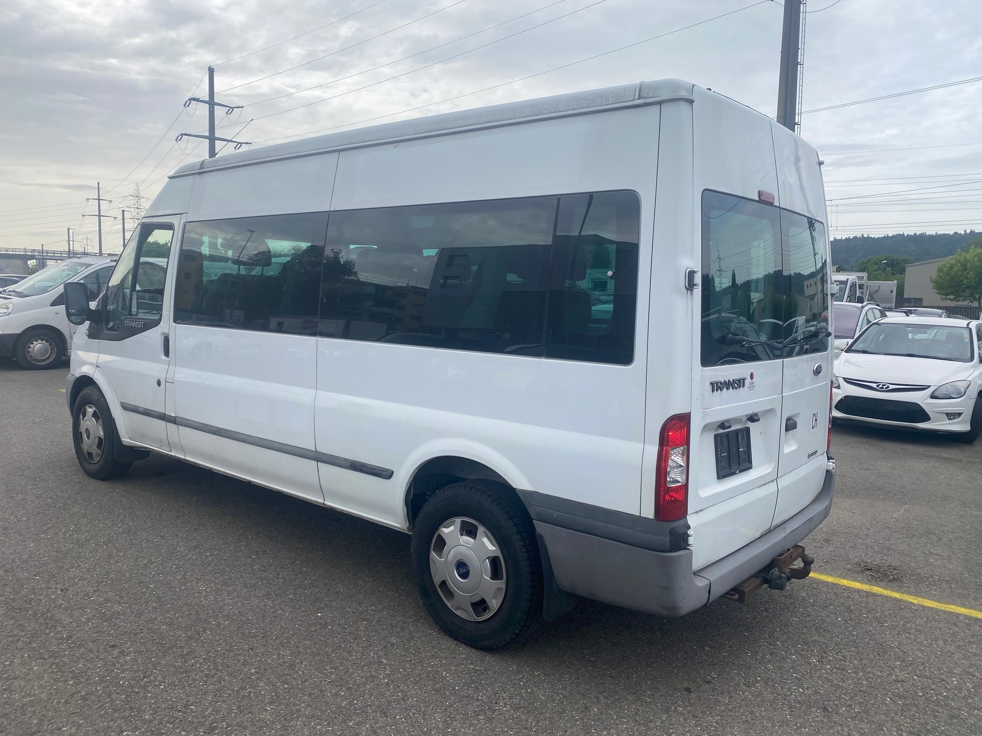 FORD Transit 350L 14 Plätze-image-6