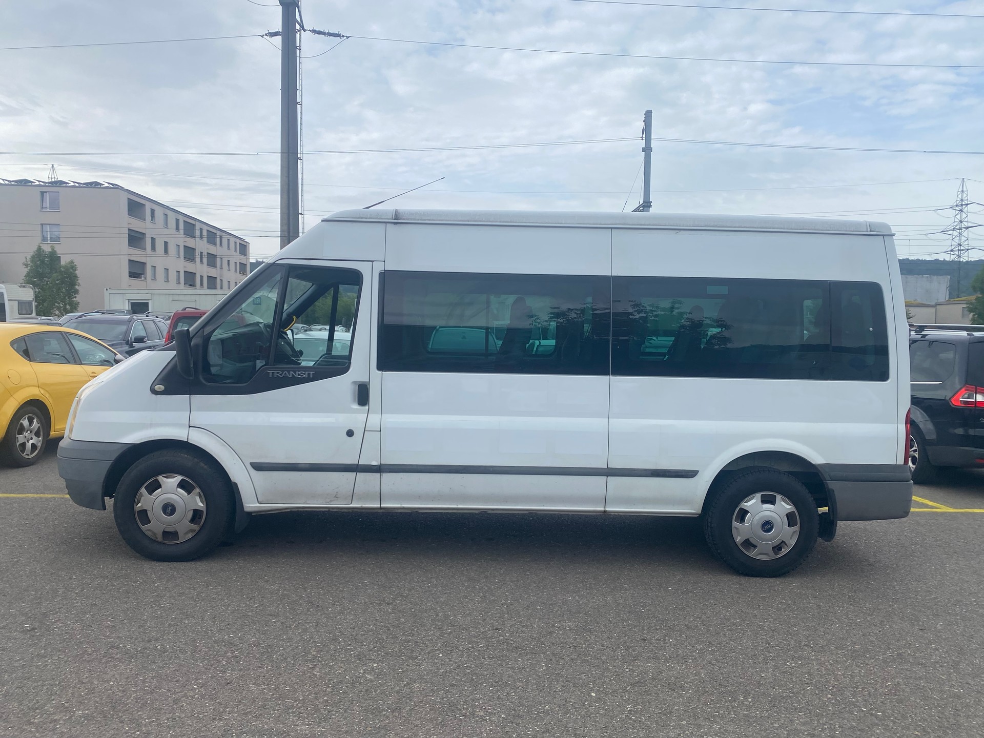 FORD Transit 350L 14 Plätze-image-4