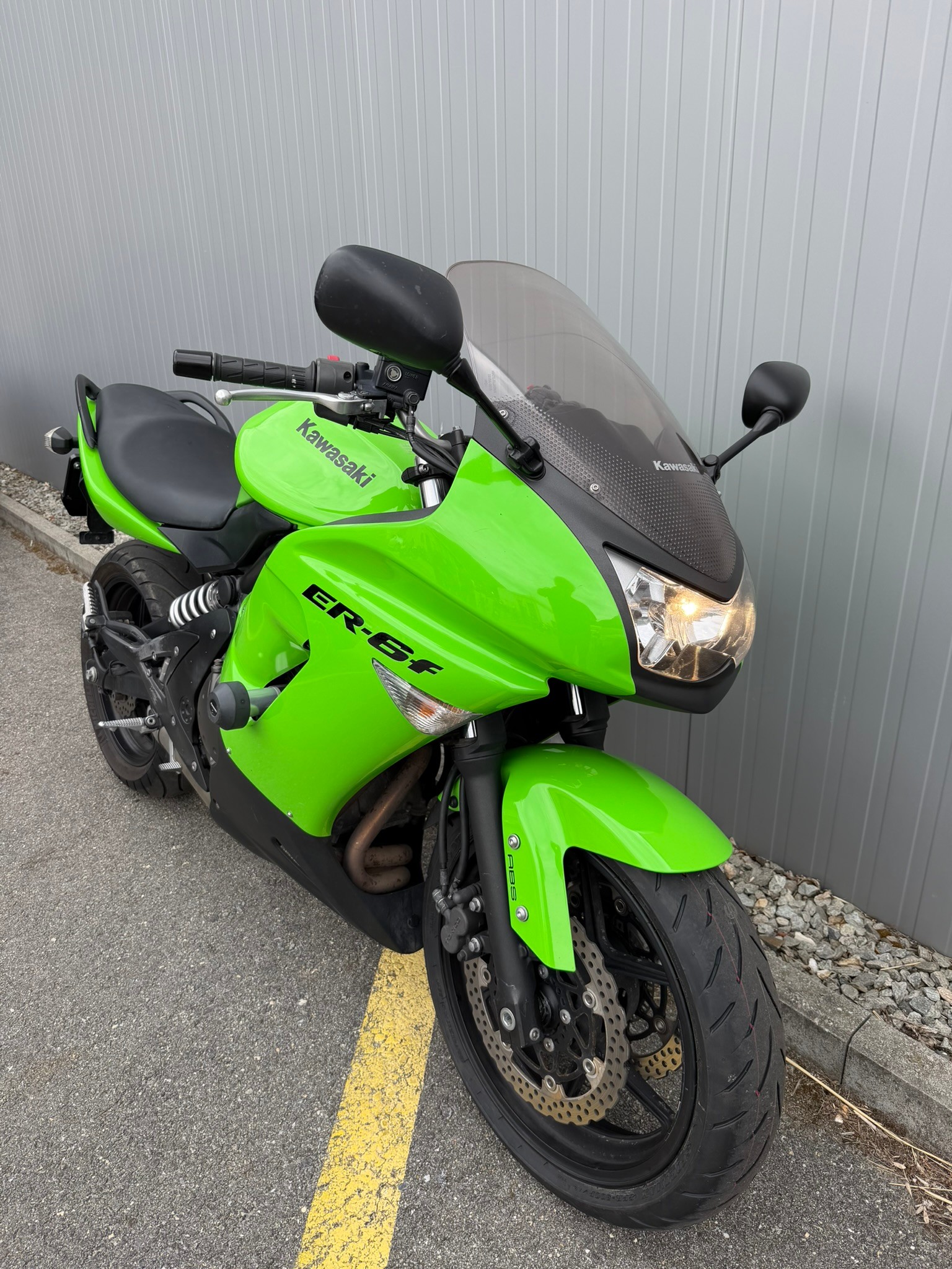KAWASAKI ER-6 f ABS (25kw)-showroom-element-2