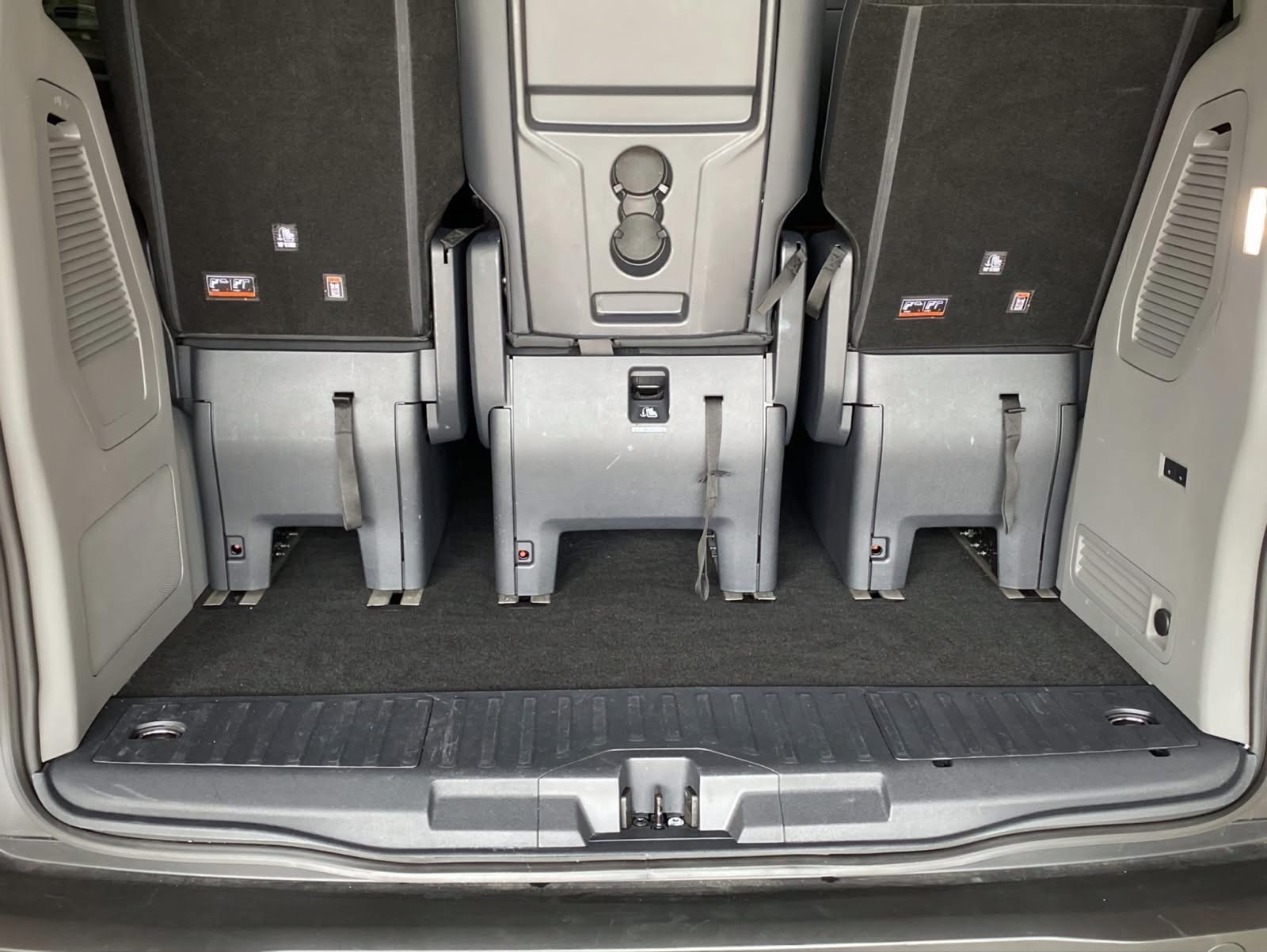 FORD Tourneo Bus 320 L1H1 Active Automat 4x4-image-4