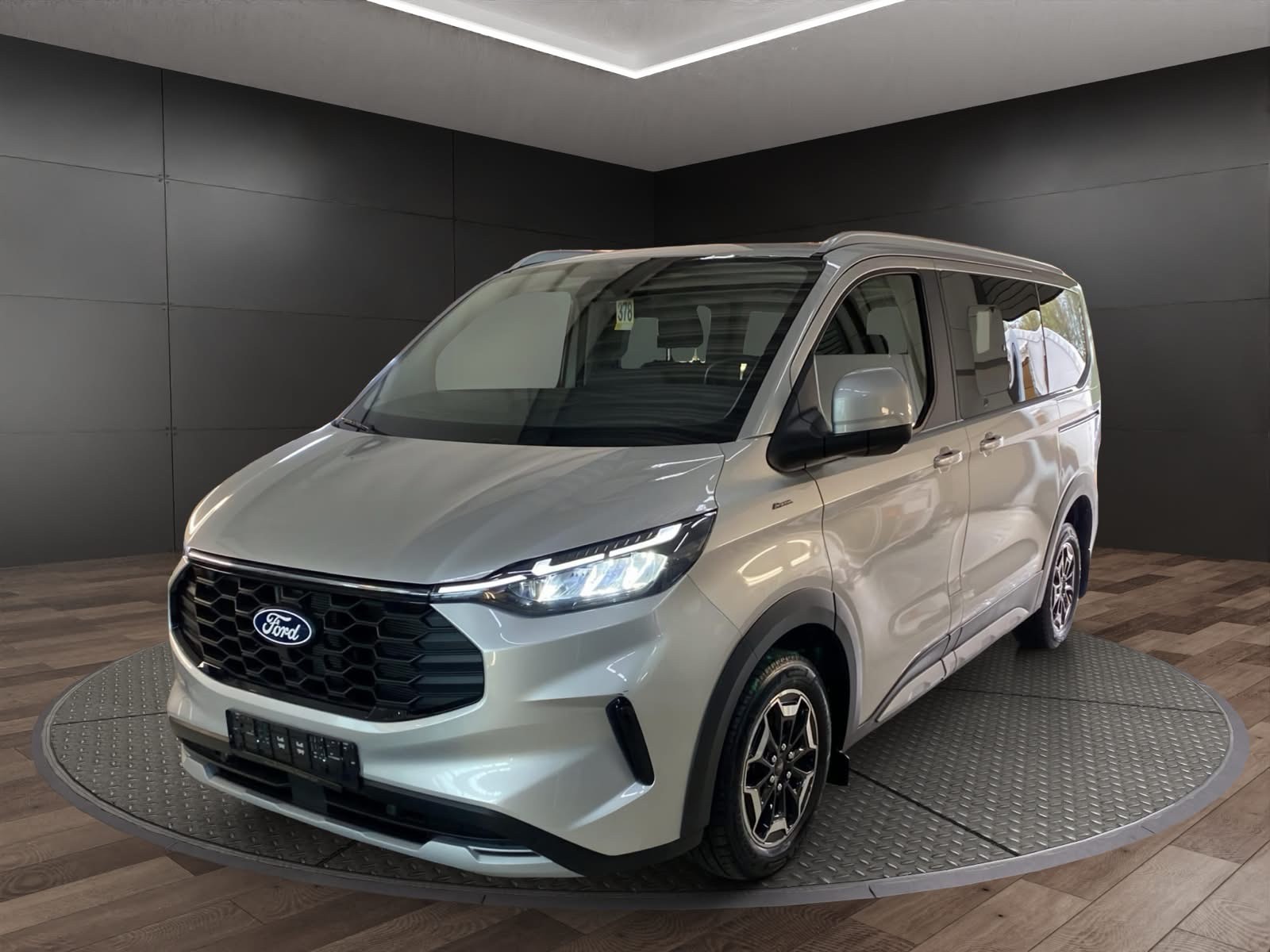 FORD Tourneo Bus 320 L1H1 Active Automat 4x4-image-1