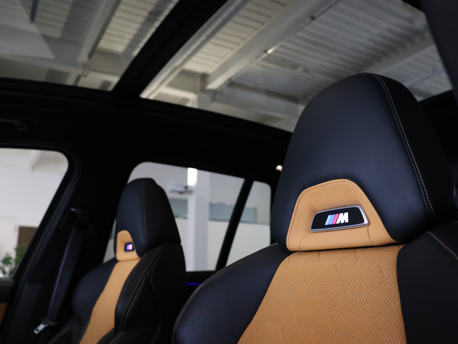 BMW X3 xDrive M Competition Steptronic *Auffällige Individualfarbe in Blau* *Harman Kardon* Panoramadach*-image-12