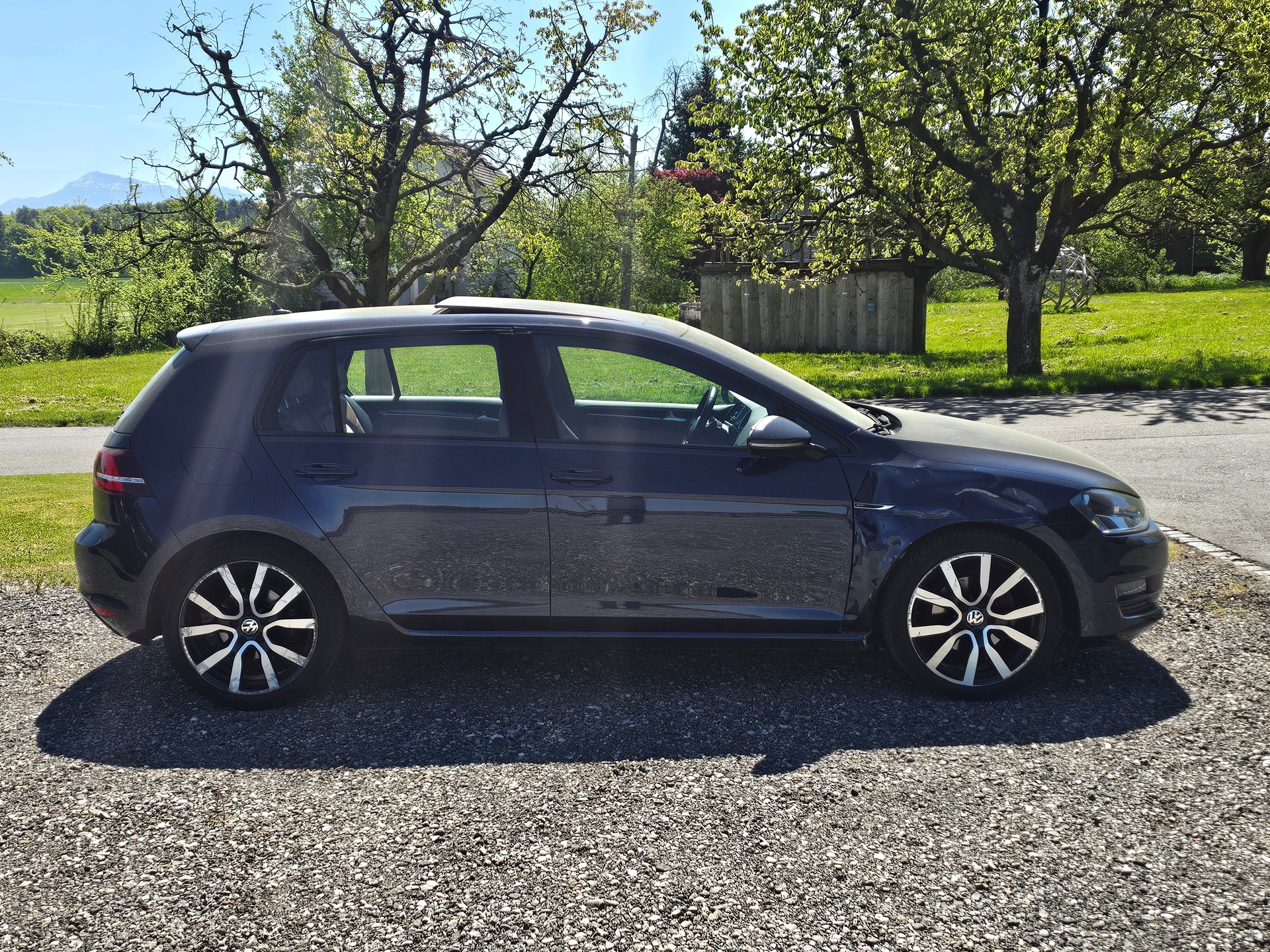 VW Golf 1.4 TSI Edition 40-image-1