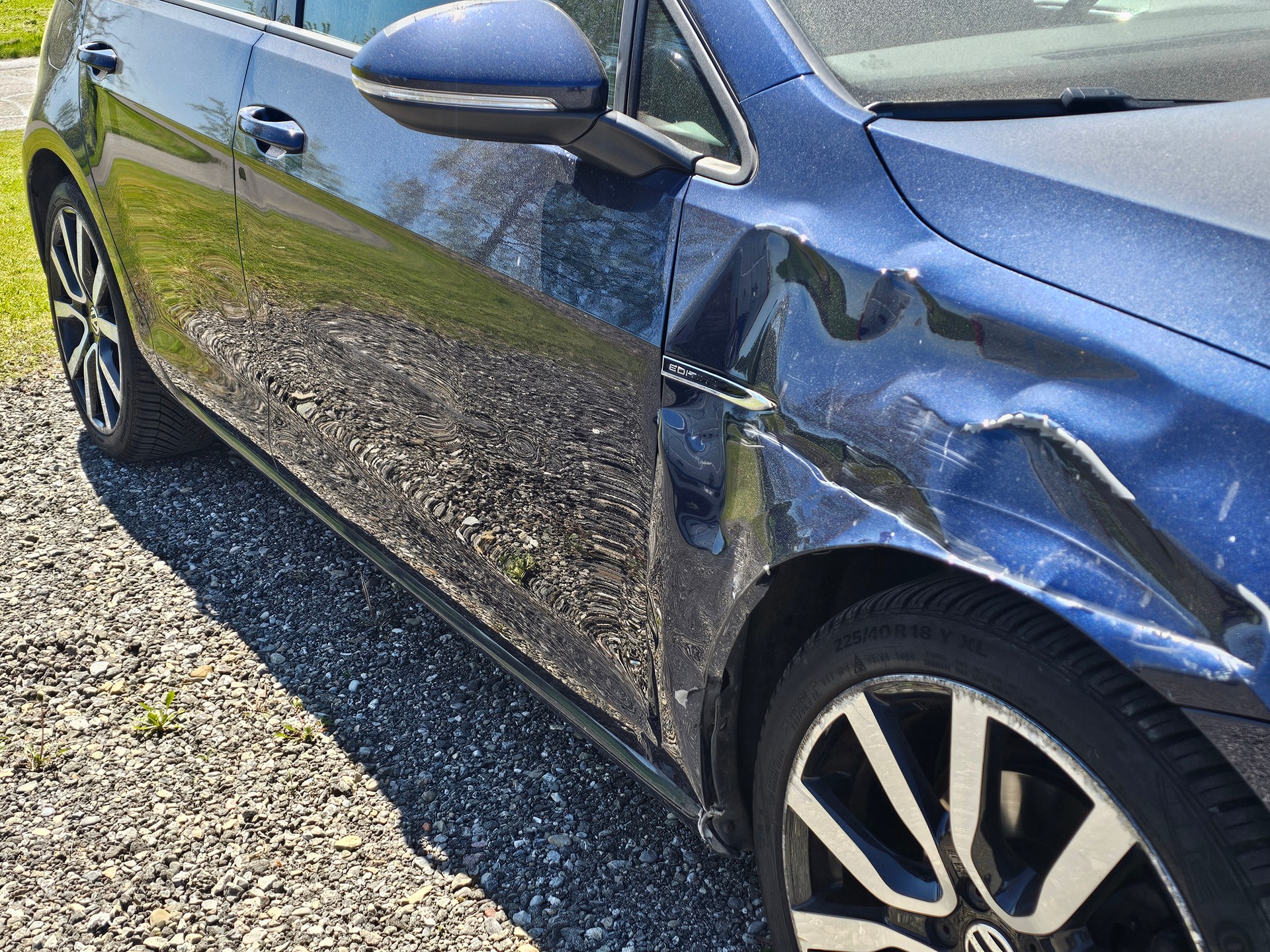 VW Golf 1.4 TSI Edition 40-image-3