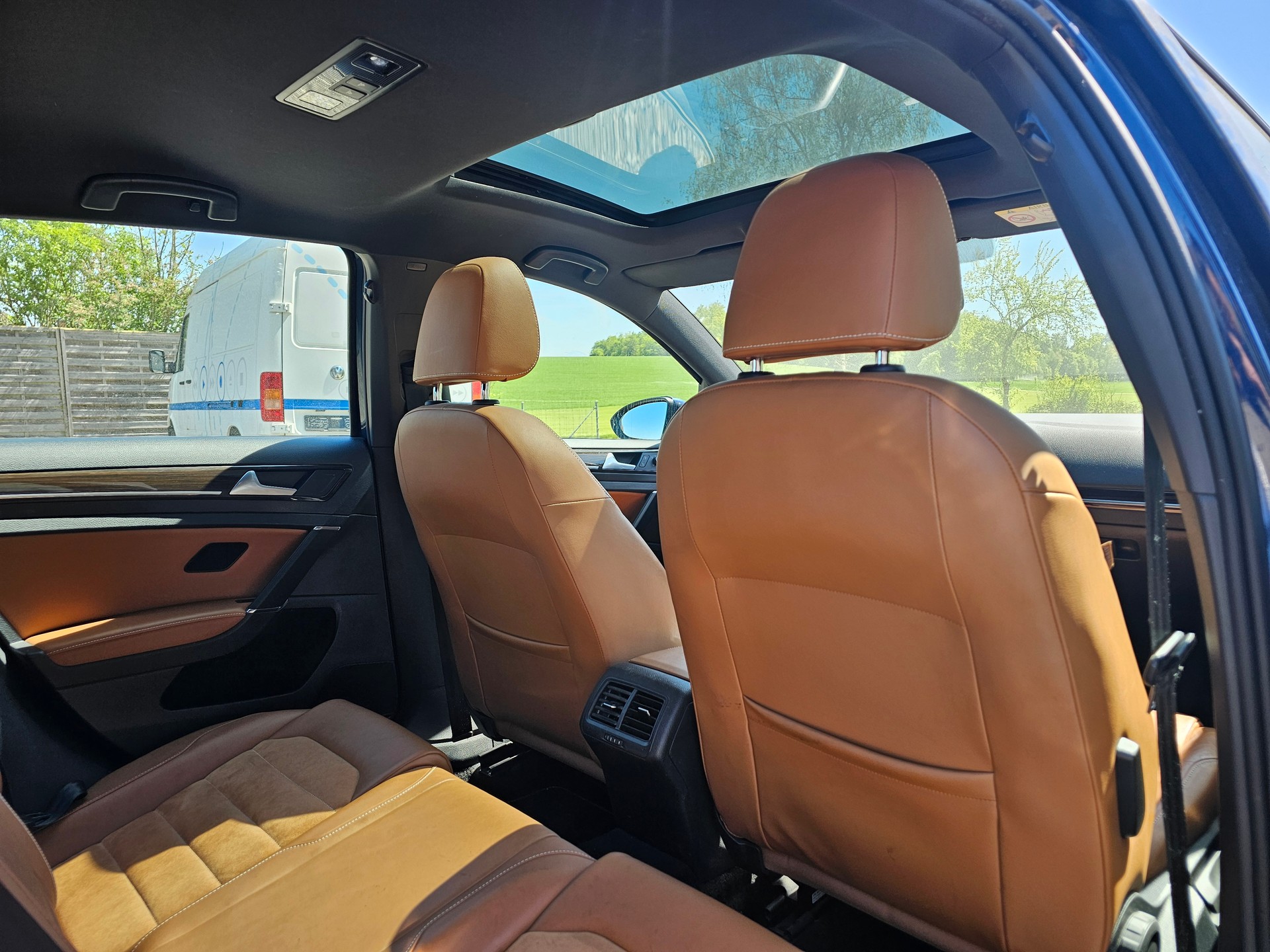 VW Golf 1.4 TSI Edition 40-image-8