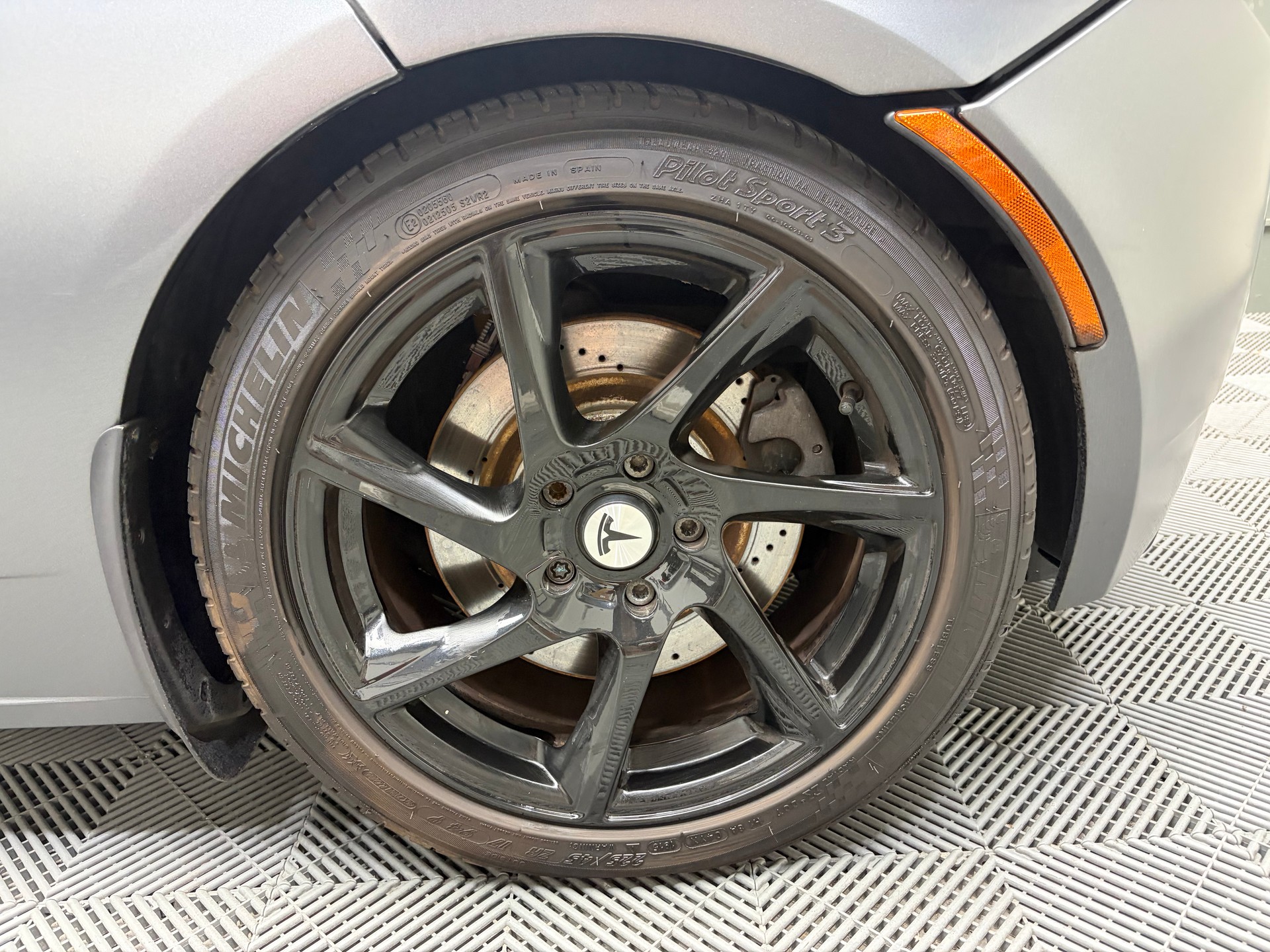 TESLA Roadster-image-26