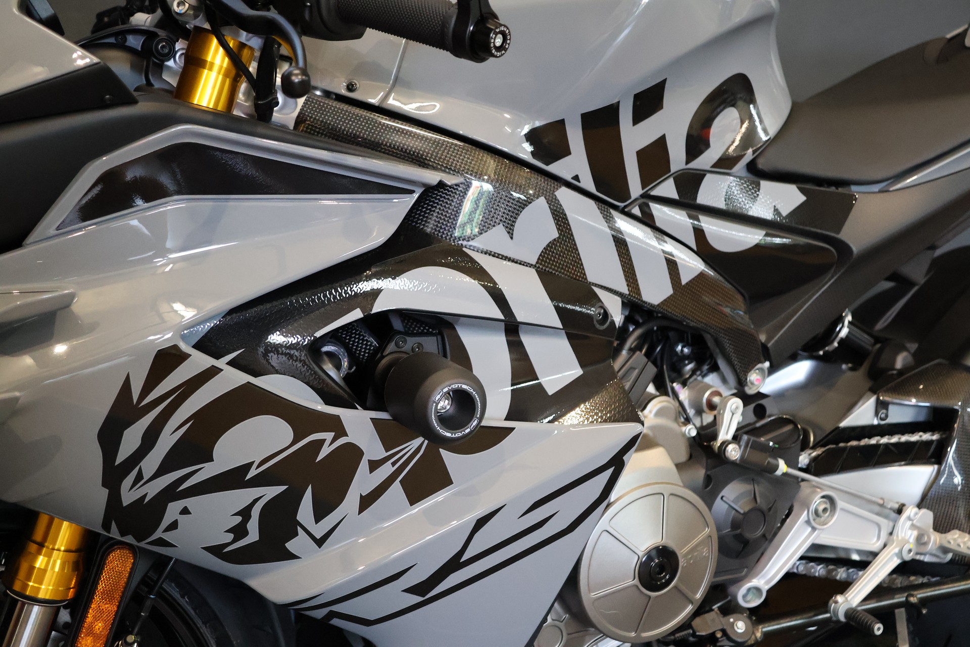 APRILIA RS 660 E5+ nardo grau extended (35kW)-image-4