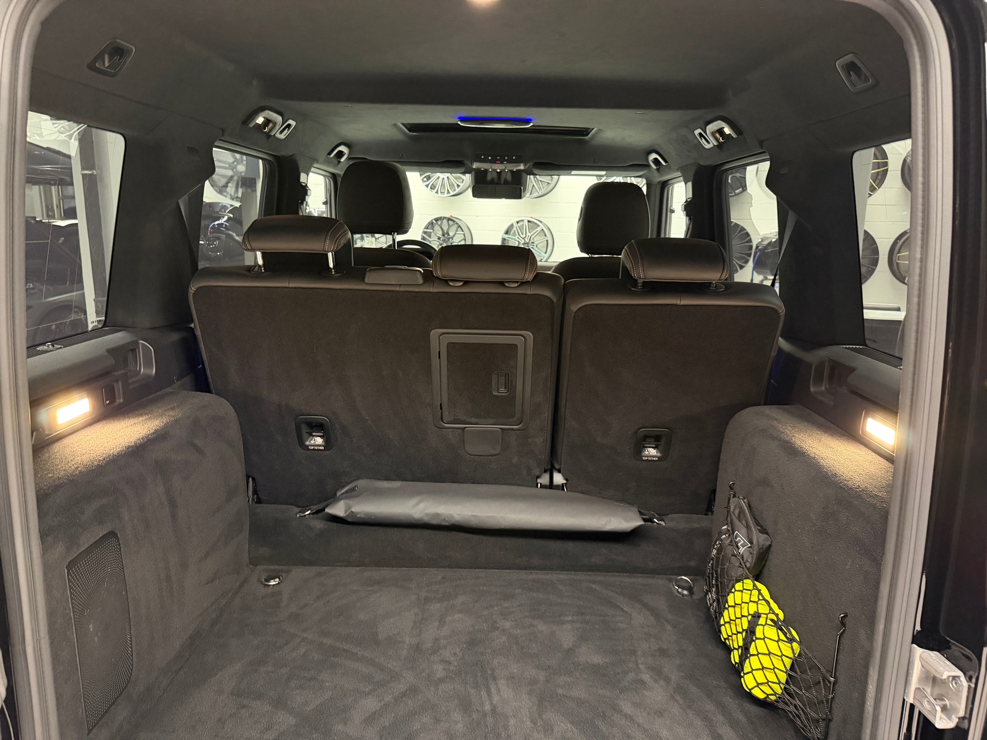 MERCEDES-BENZ G 450 d AMG Line *CH-Auto*Werksgarantie bis 04.2028*Gratis Service*Exclusive Line Interieur*AHK*-image-19