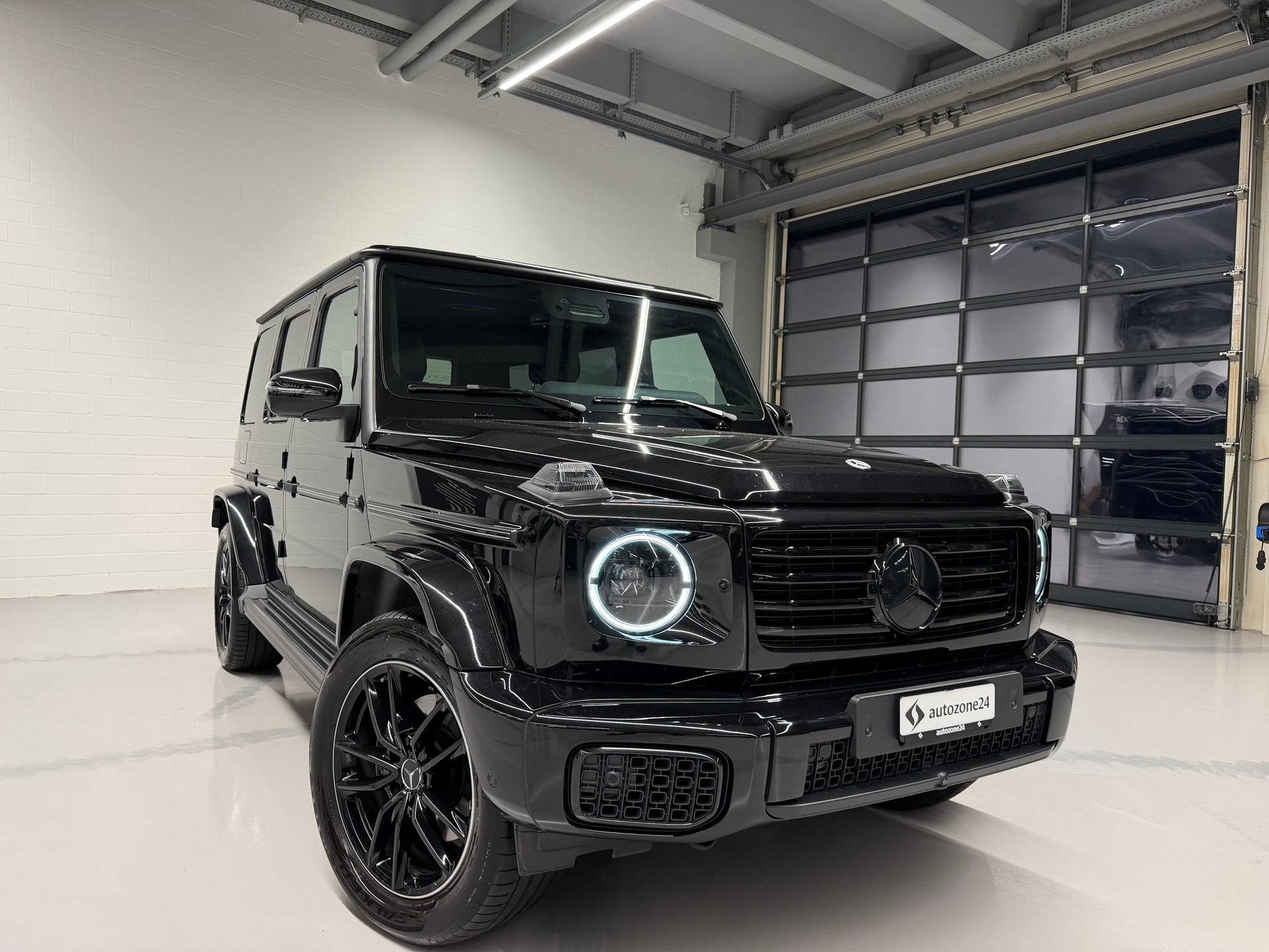 MERCEDES-BENZ G 450 d AMG Line *CH-Auto*Werksgarantie bis 04.2028*Gratis Service*Exclusive Line Interieur*AHK*-image-5