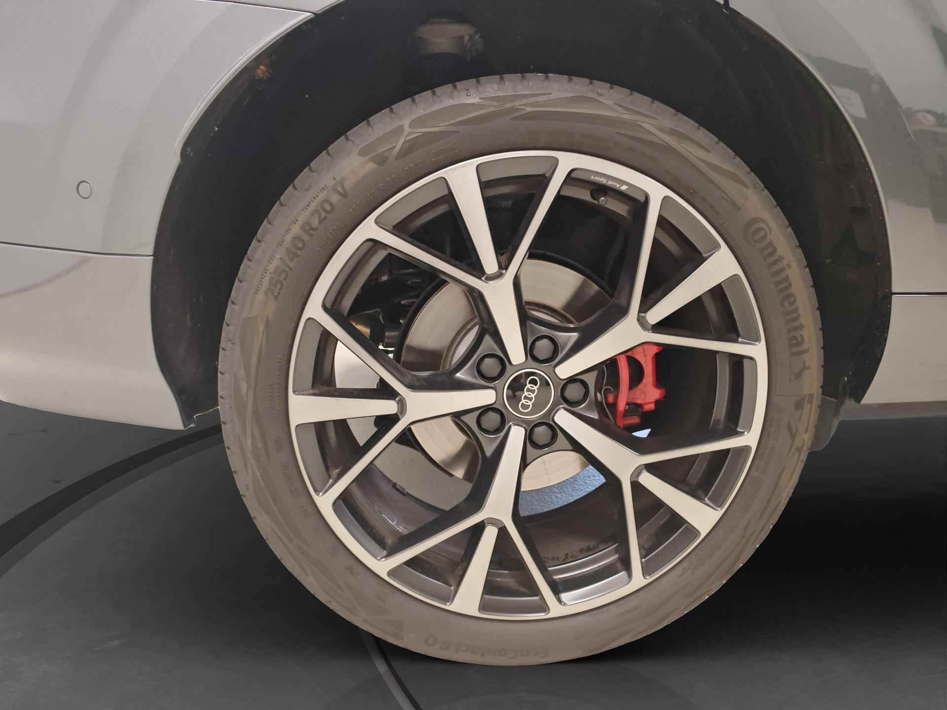 AUDI Q3 Sportback TFSI quattro 195 kW S tronic-image-29