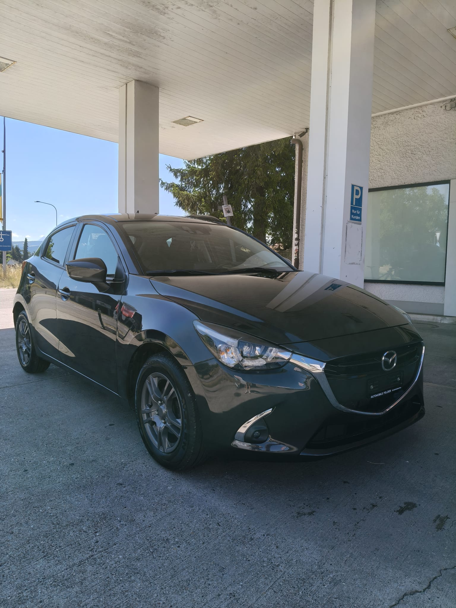 MAZDA 2 SKYACTIV-G 115 Revolution-image-0