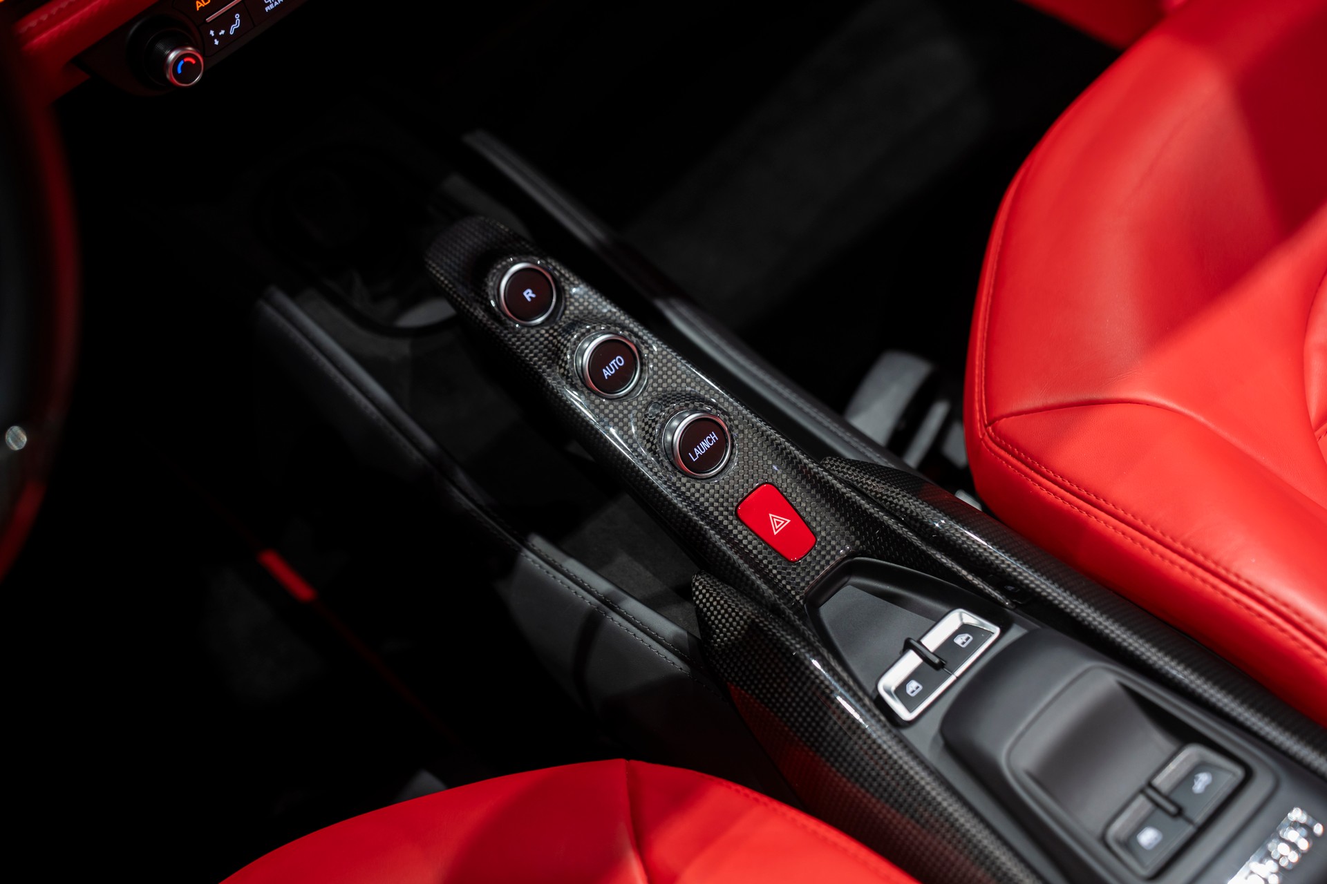 FERRARI F8 Spider-image-10