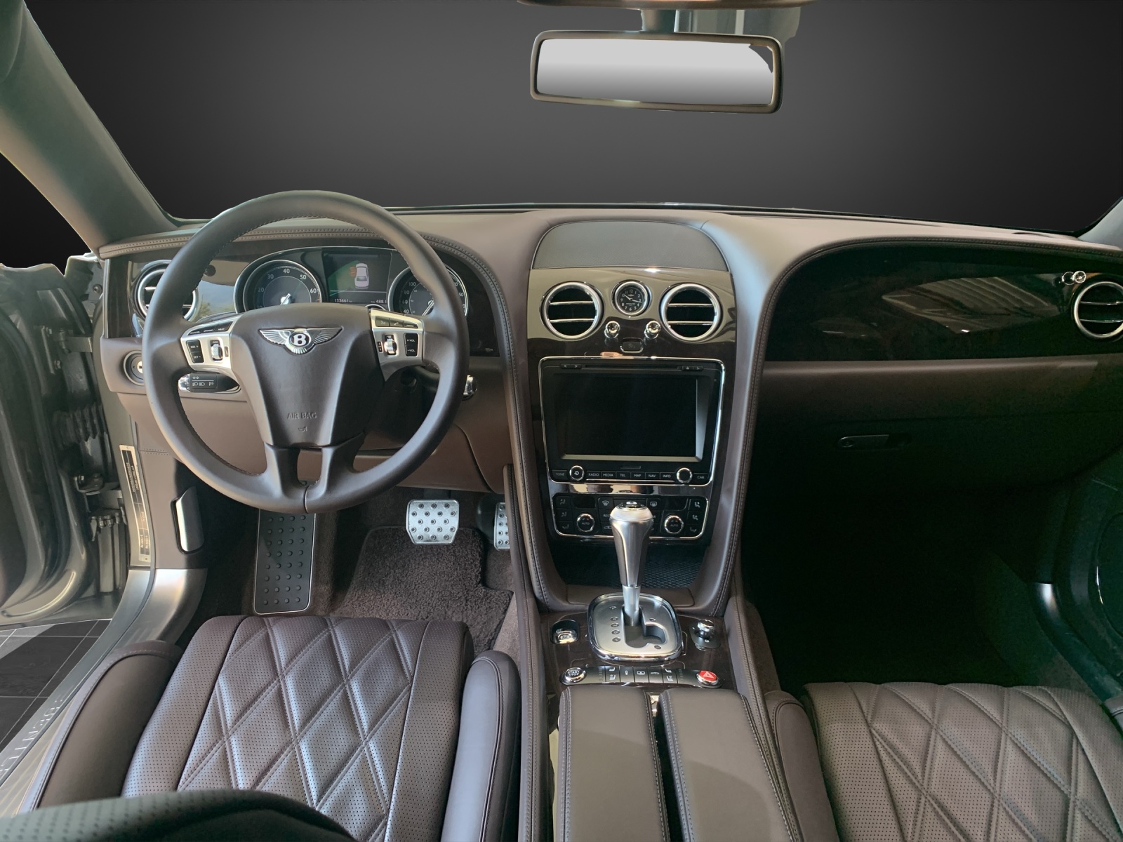 BENTLEY Flying Spur 4.0-image-8