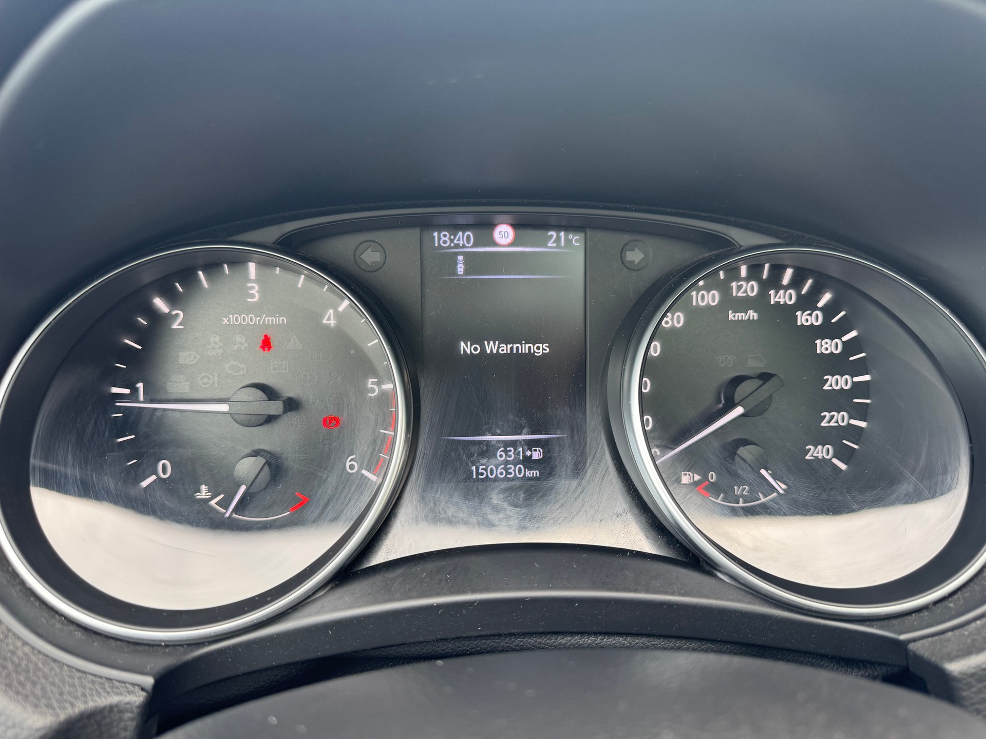 NISSAN Qashqai 1.6 dCi tekna ALL-MODE 4x4-image-14