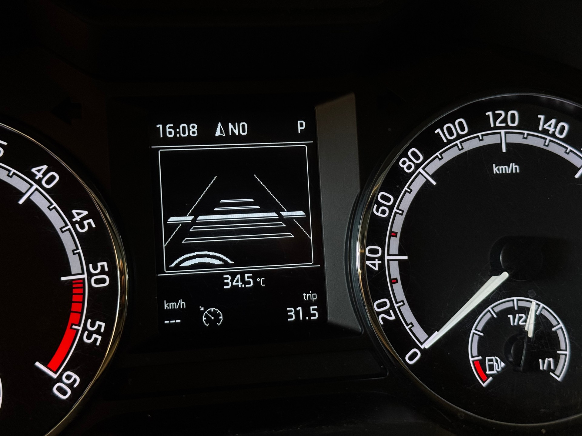 SKODA Octavia Combi 2.0 TDI 184 PS Ambition 4x4 DSG-image-12