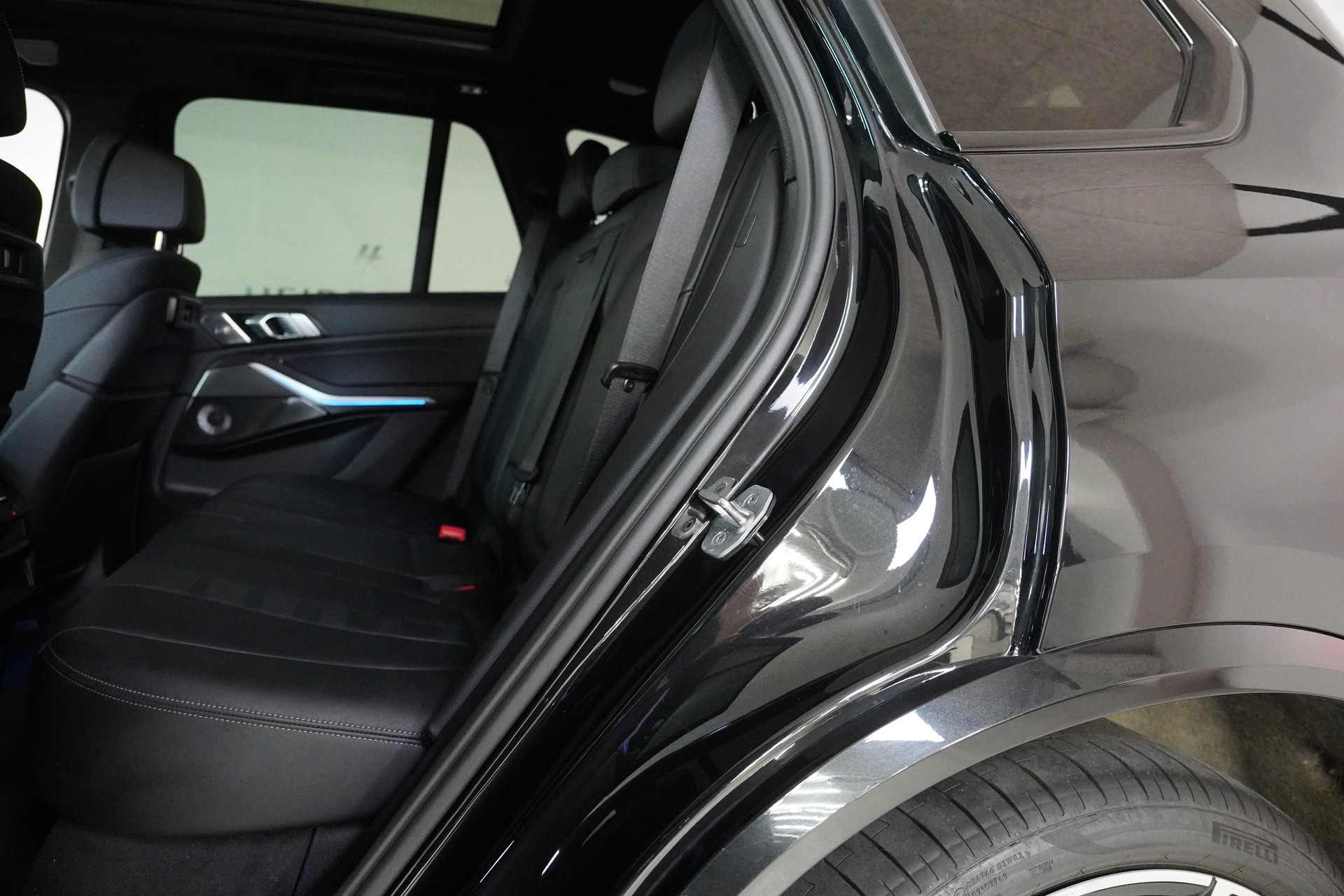 BMW X5 xDrive45e M Sport Steptronic-image-13