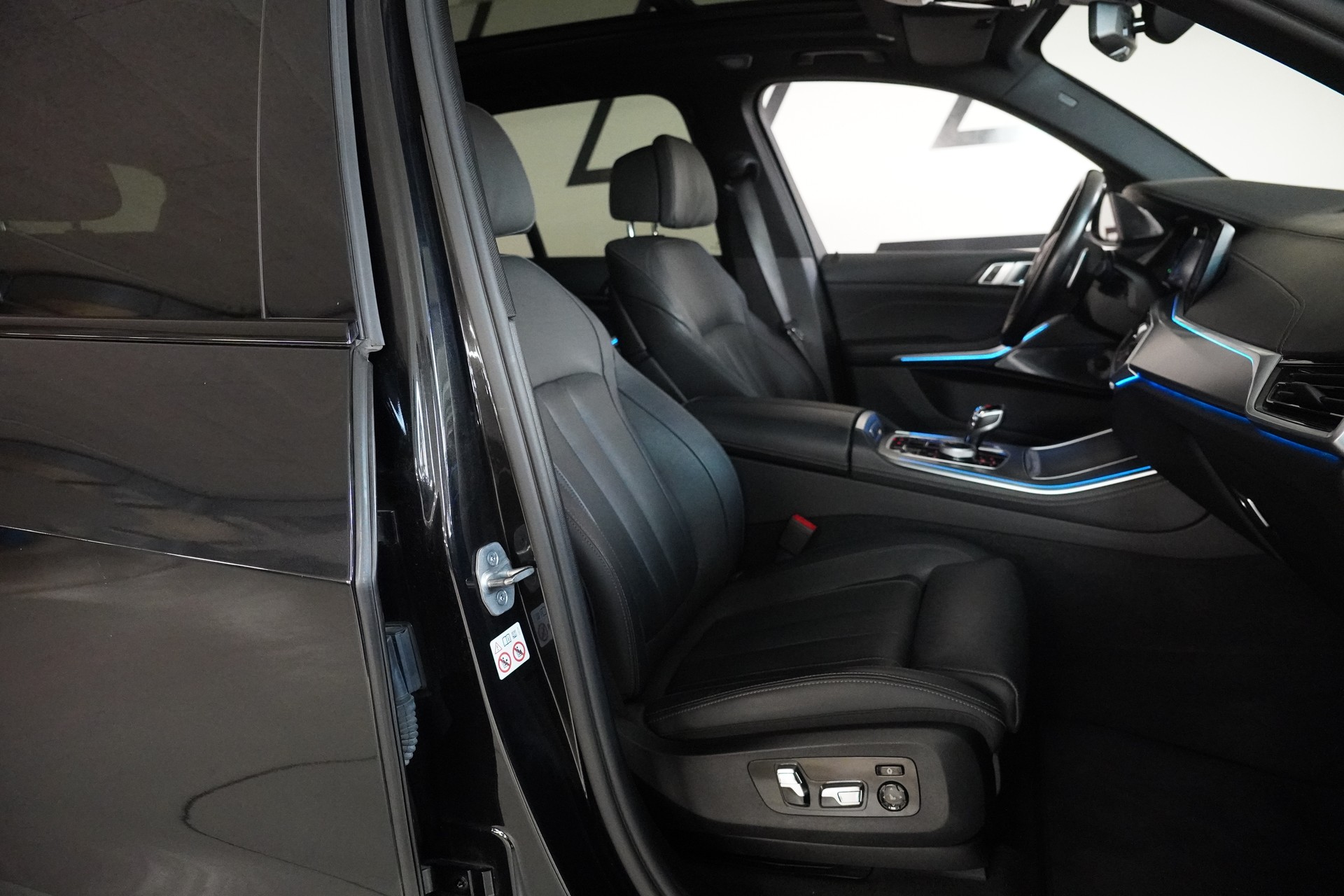 BMW X5 xDrive45e M Sport Steptronic-image-15