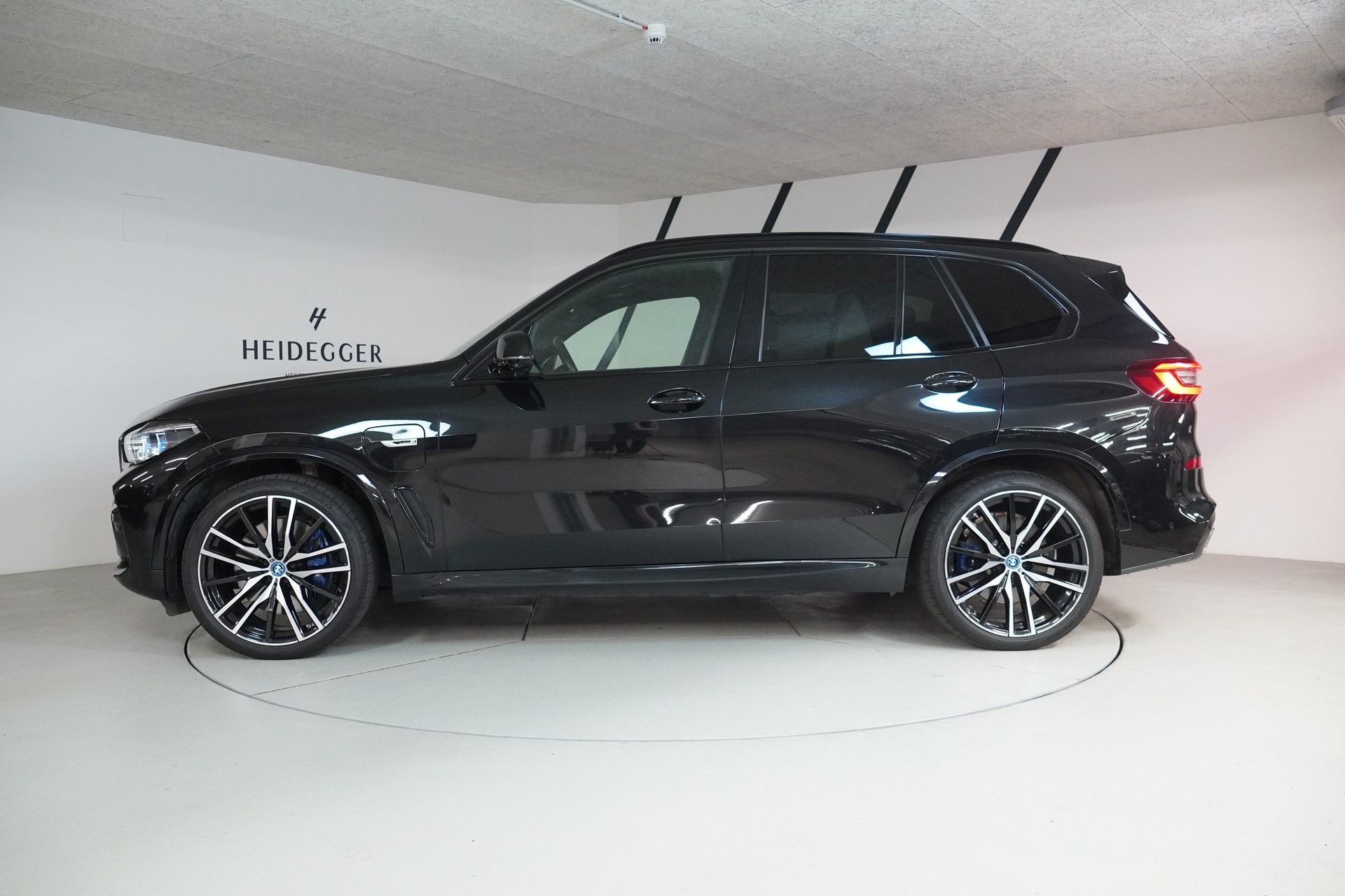 BMW X5 xDrive45e M Sport Steptronic-image-4
