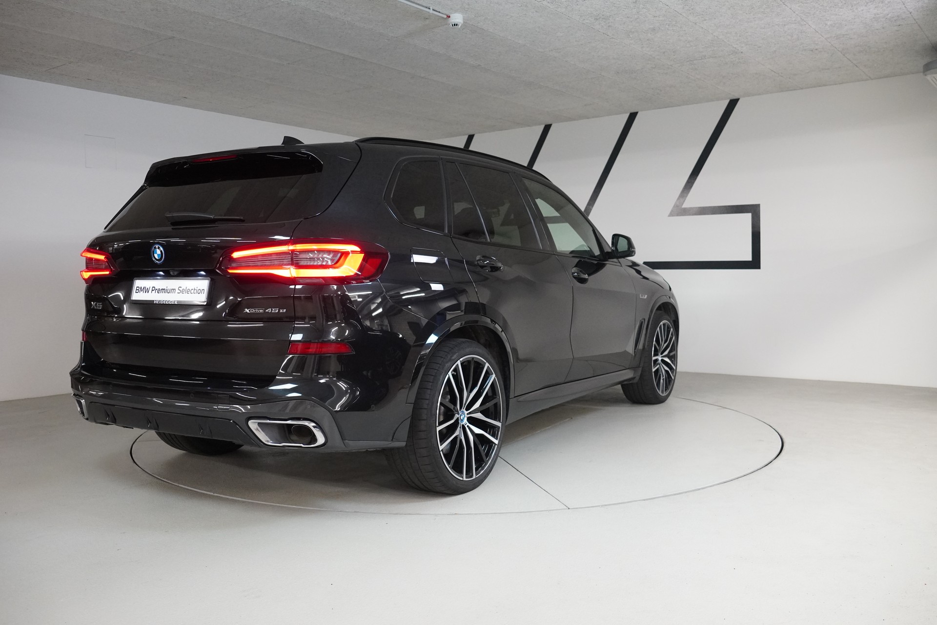 BMW X5 xDrive45e M Sport Steptronic-image-7