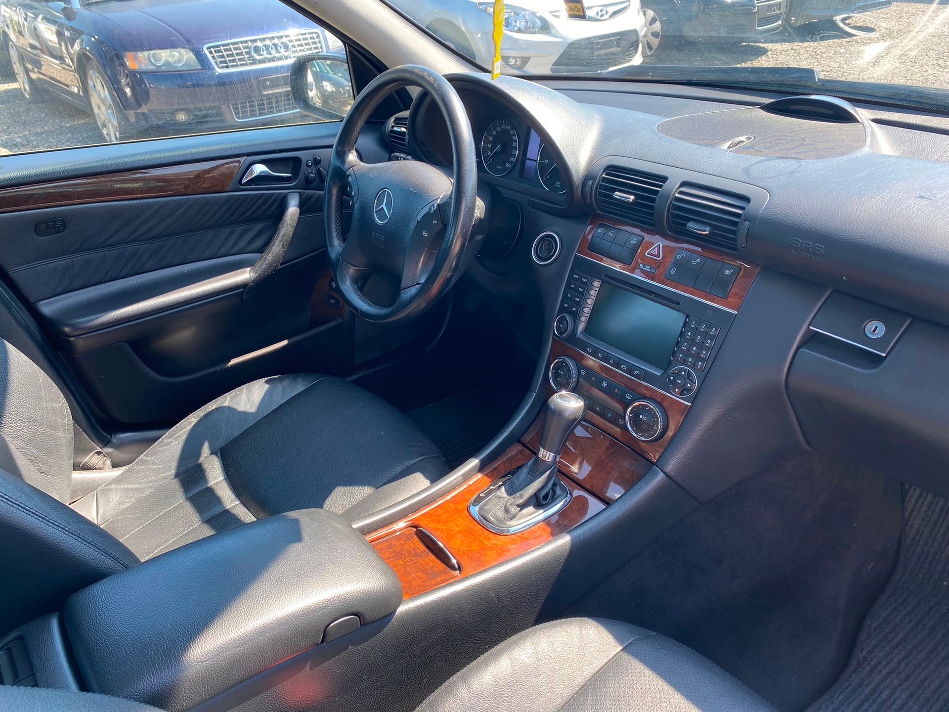 MERCEDES-BENZ C 350 Avantgarde Sport Edition 4Matic Automatic-image-7