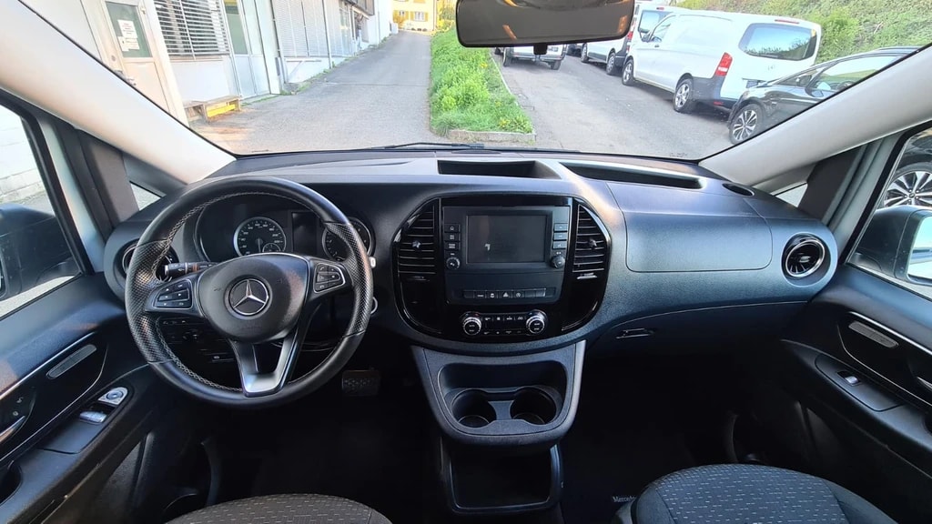 MERCEDES-BENZ Vito 124 CDI Lang Select Tourer 4Matic 9G-Tronic ** 237 PS ** 8-Plätzer ** Gr-Navi ** RF-Kamera ** Anh-Kupplung ** Frisch Ab MFK-image-13