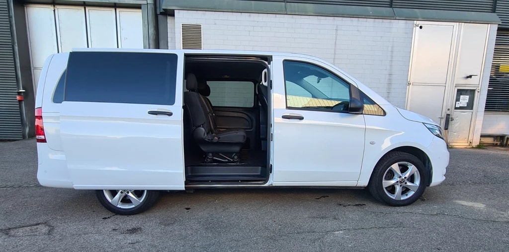 MERCEDES-BENZ Vito 124 CDI Lang Select Tourer 4Matic 9G-Tronic ** 237 PS ** 8-Plätzer ** Gr-Navi ** RF-Kamera ** Anh-Kupplung ** Frisch Ab MFK-image-7