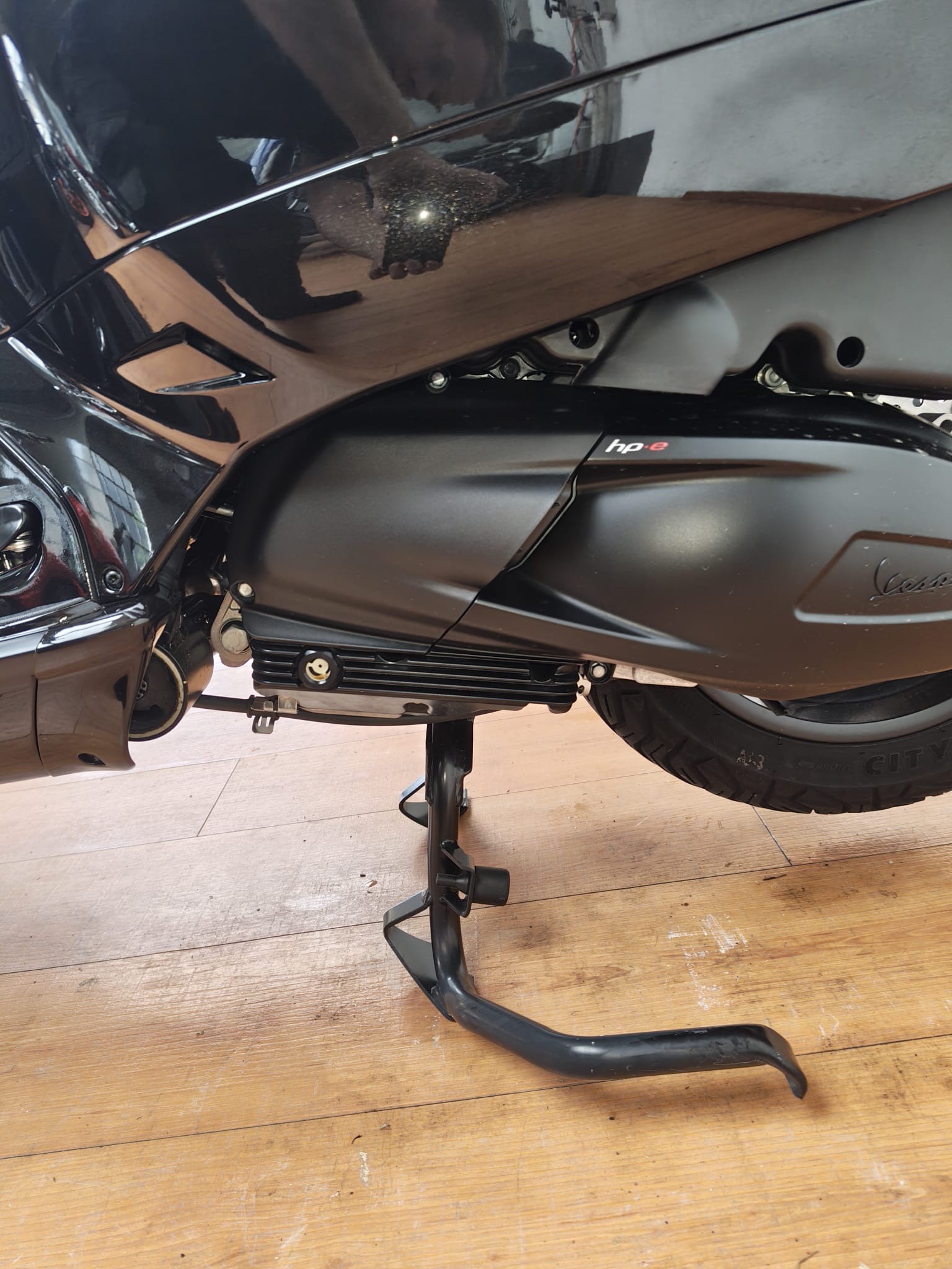 PIAGGIO Vespa GTV 300-image-4