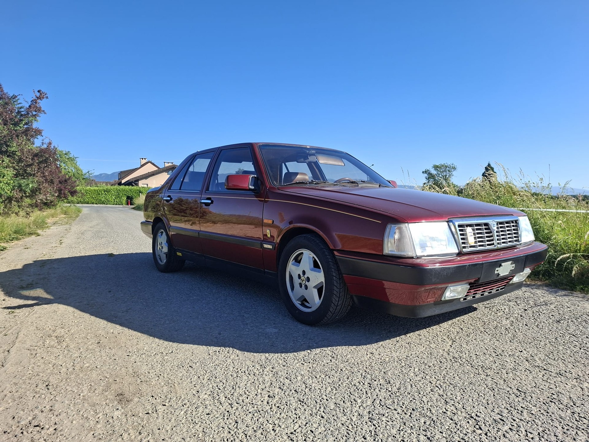 LANCIA Thema 8.32 Ferrari-image-2