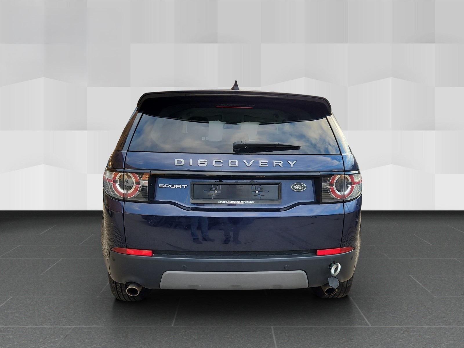 LAND ROVER Discovery Sport 2.0 TD4 SE AT9-image-5
