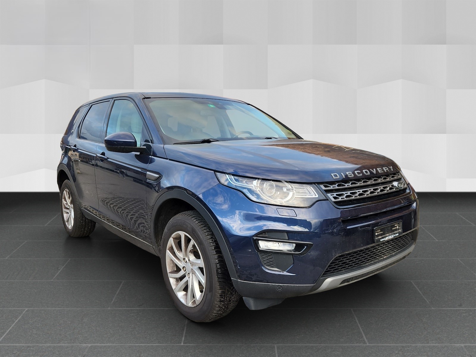 LAND ROVER Discovery Sport 2.0 TD4 SE AT9-image-2
