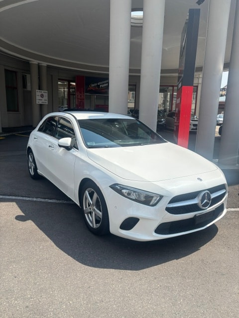 MERCEDES-BENZ A 220 Progressive 7G-DCT 4Matic