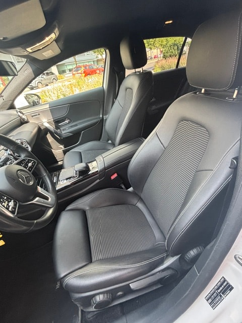 MERCEDES-BENZ A 220 Progressive 7G-DCT 4Matic-image-6